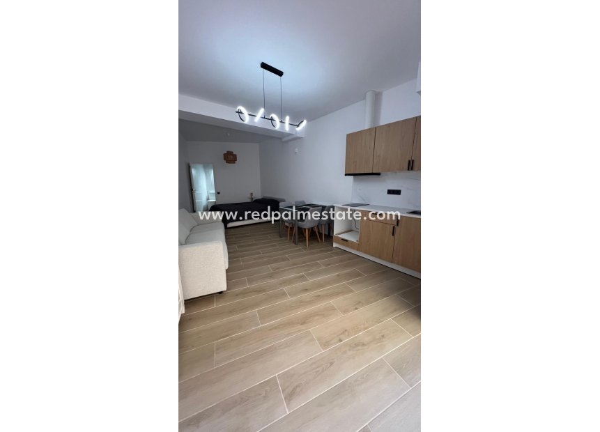 Reventa - Apartamento -
Torrevieja - Cabo cervera