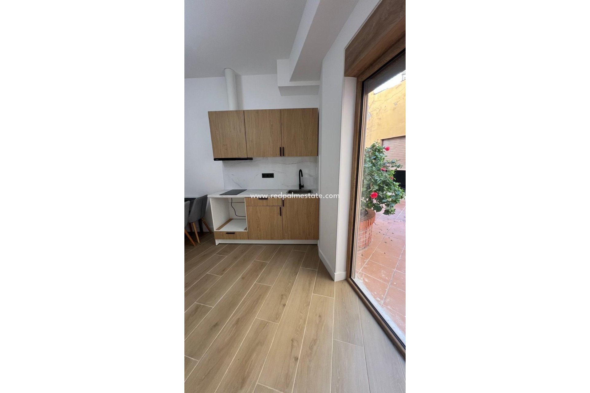 Reventa - Apartamento -
Torrevieja - Cabo cervera