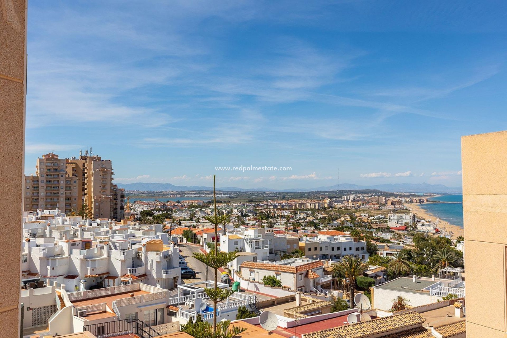 Reventa - Apartamento -
Torrevieja - Cabo cervera