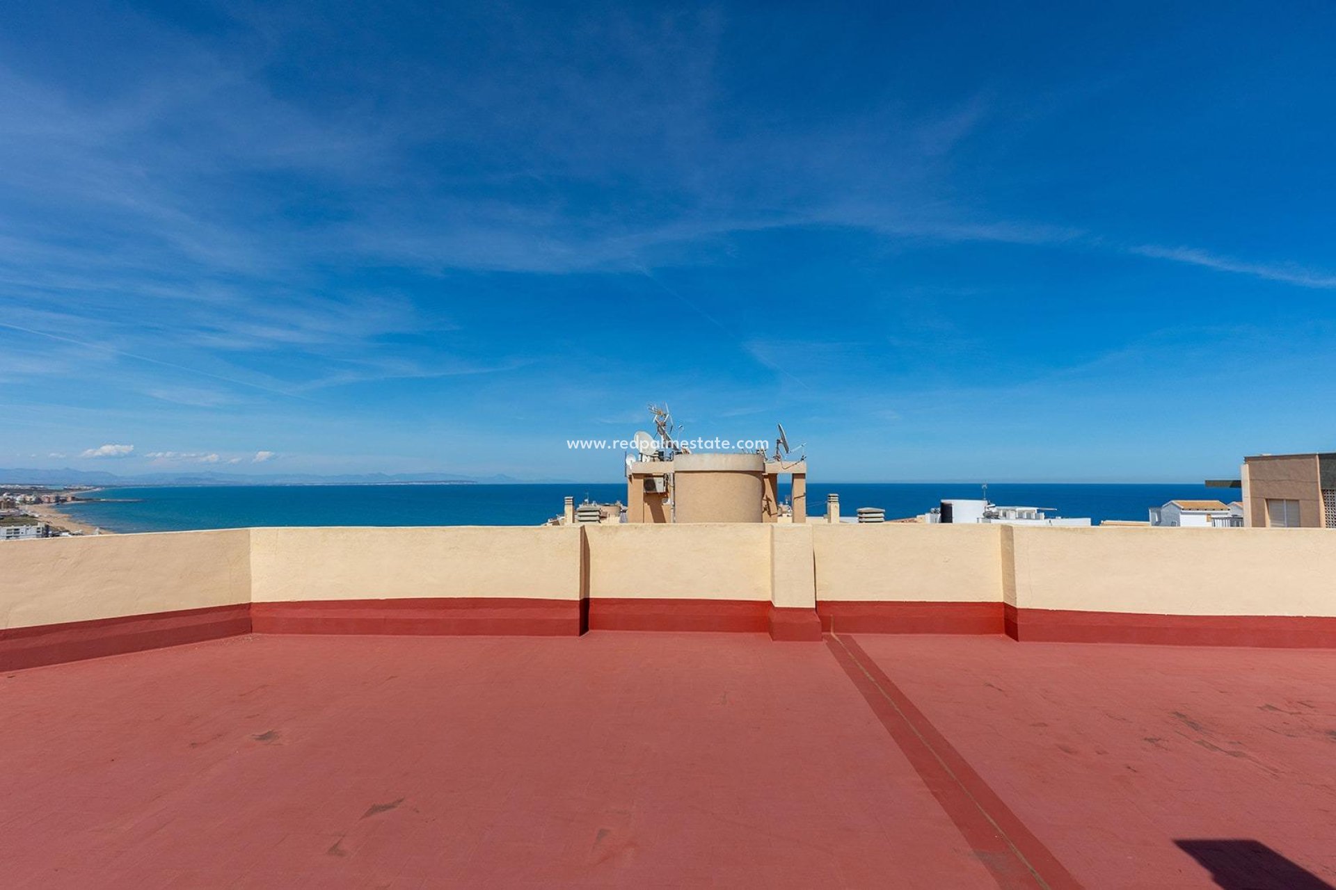 Reventa - Apartamento -
Torrevieja - Cabo cervera