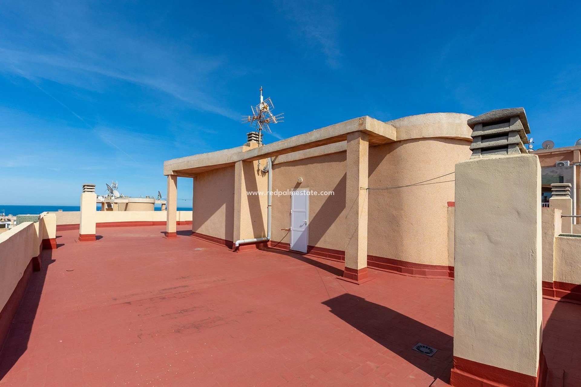 Reventa - Apartamento -
Torrevieja - Cabo cervera