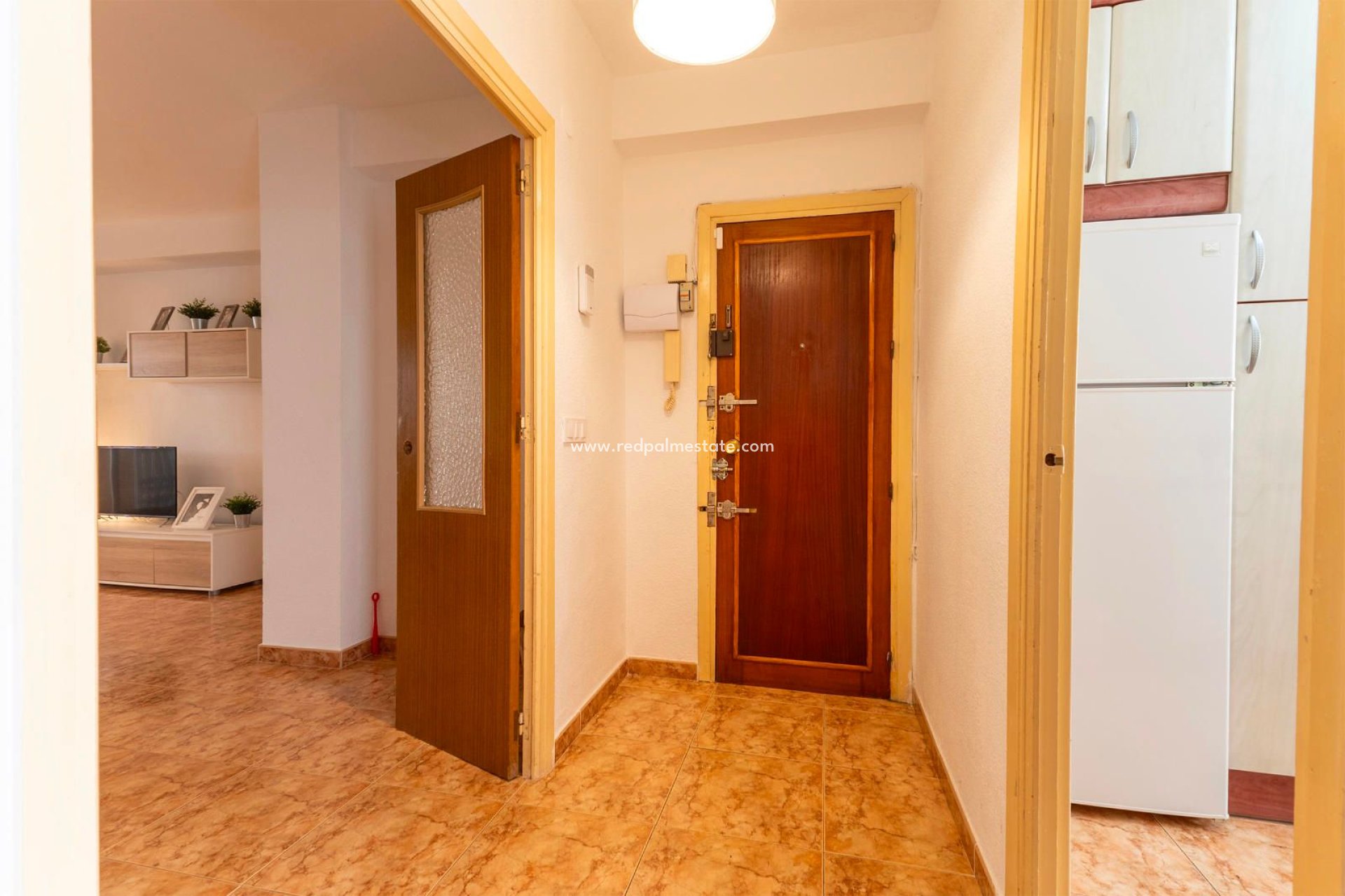 Reventa - Apartamento -
Torrevieja - Cabo cervera