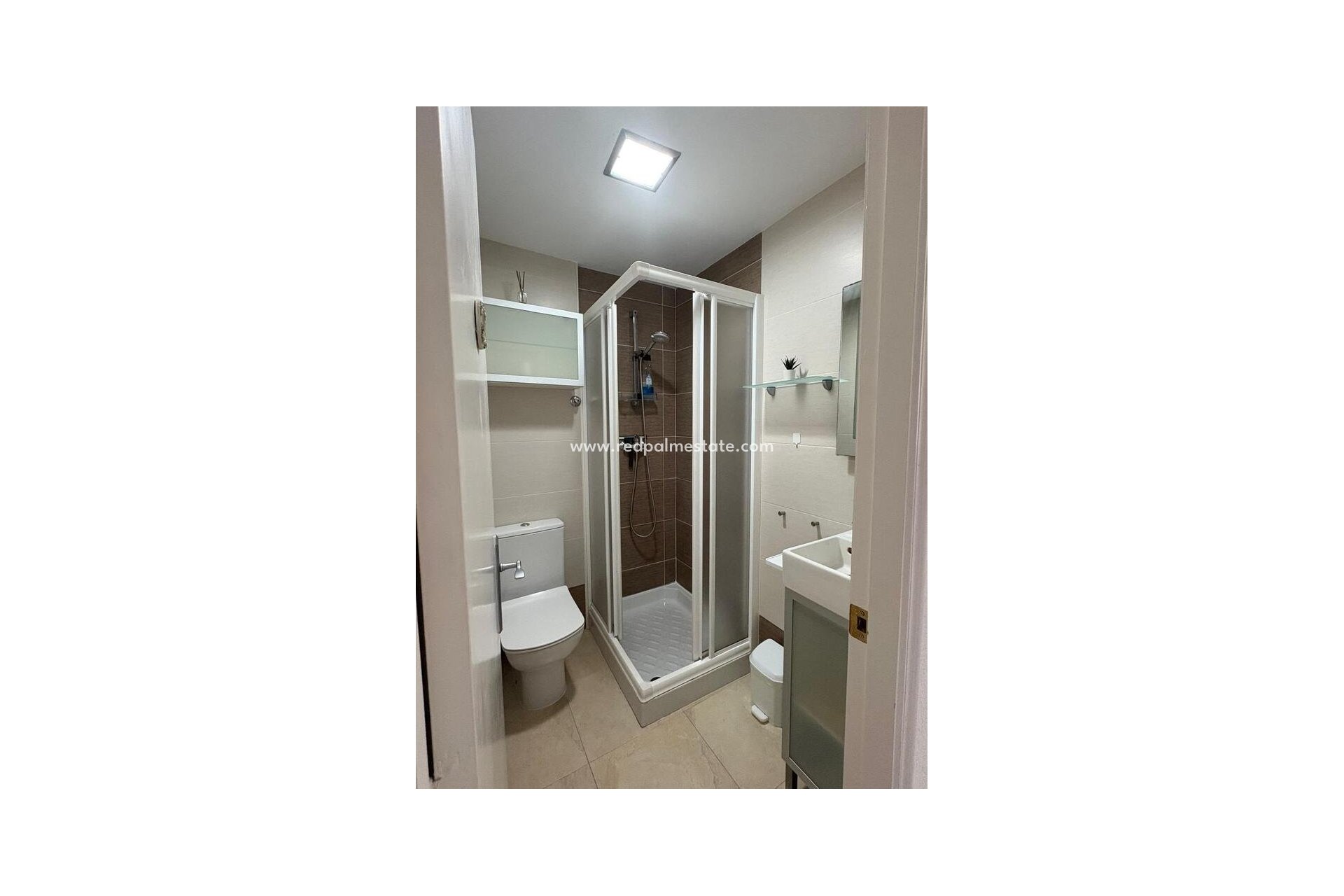 Reventa - Apartamento -
Torrevieja - Cabo cervera