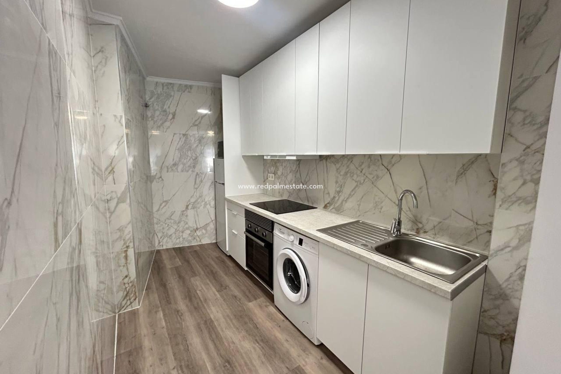 Reventa - Apartamento -
Torrevieja - Centro Torrevieja