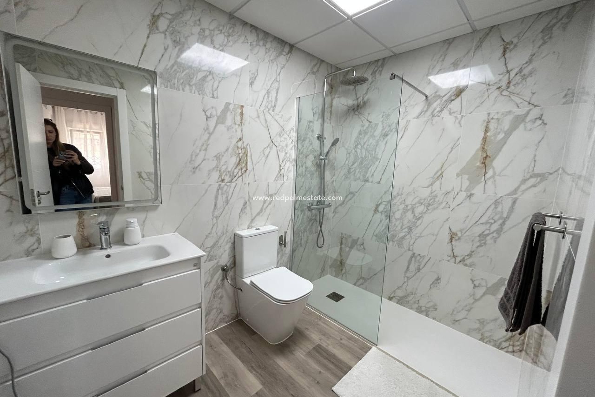 Reventa - Apartamento -
Torrevieja - Centro Torrevieja