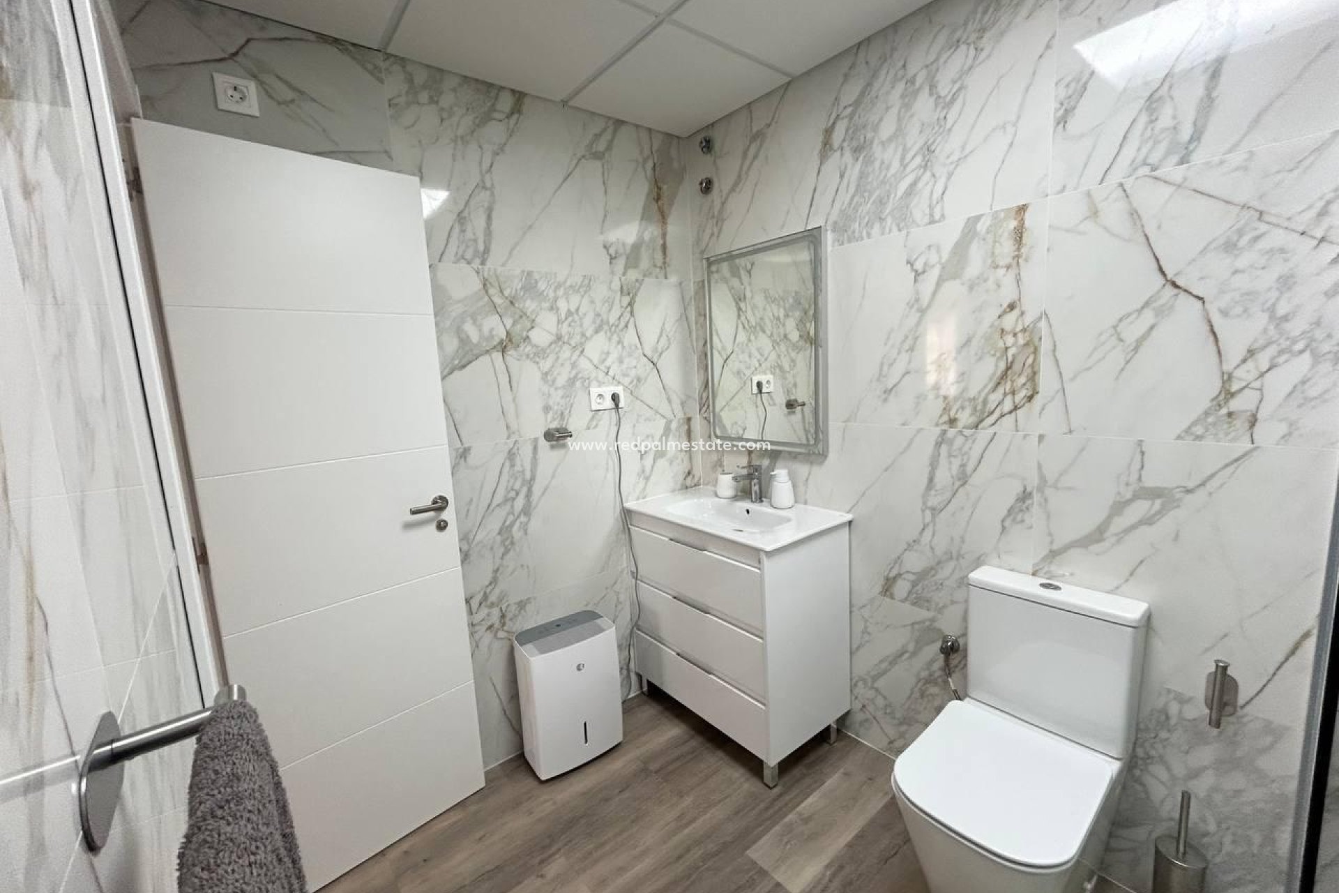 Reventa - Apartamento -
Torrevieja - Centro Torrevieja
