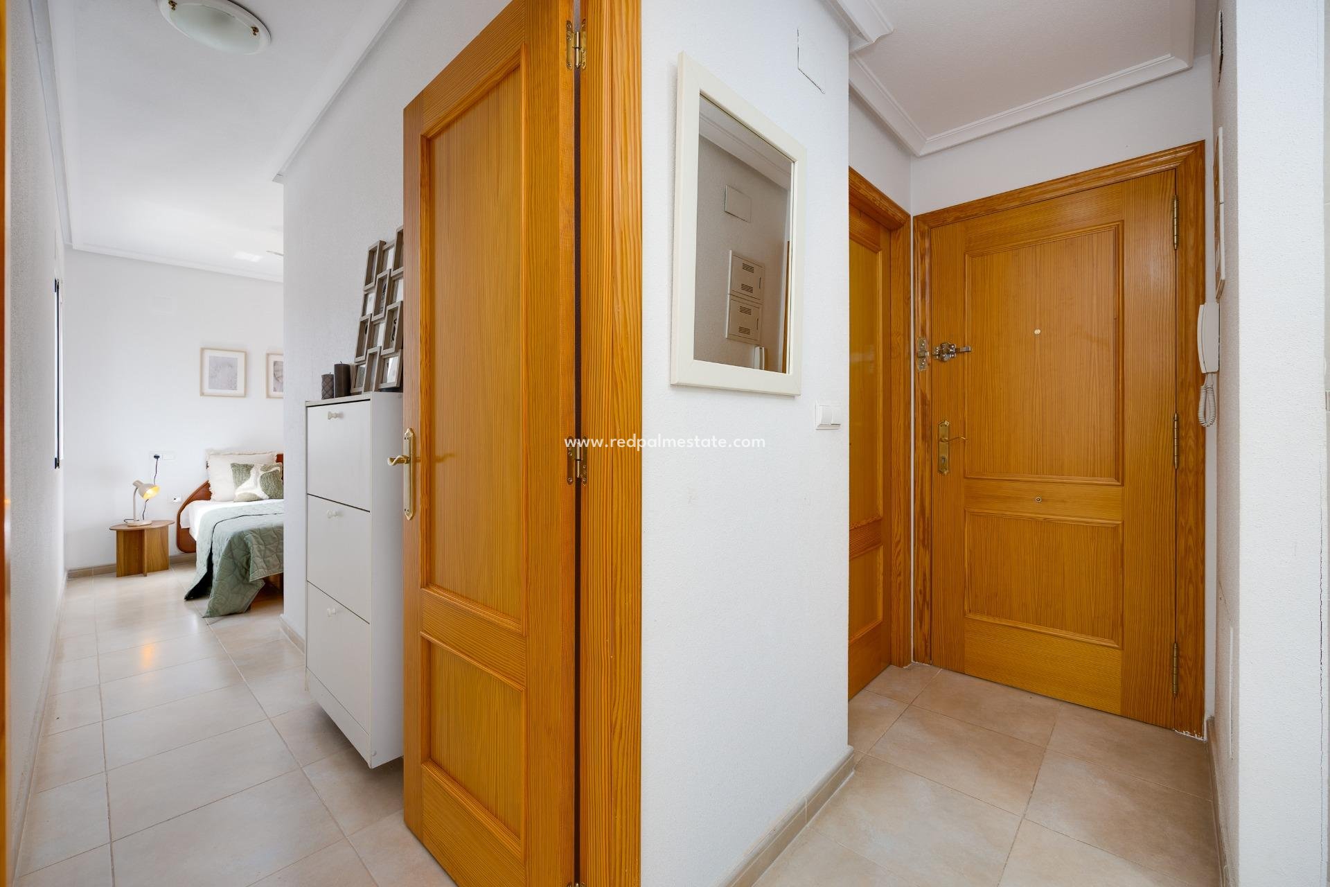 Reventa - Apartamento -
Torrevieja - Centro Torrevieja