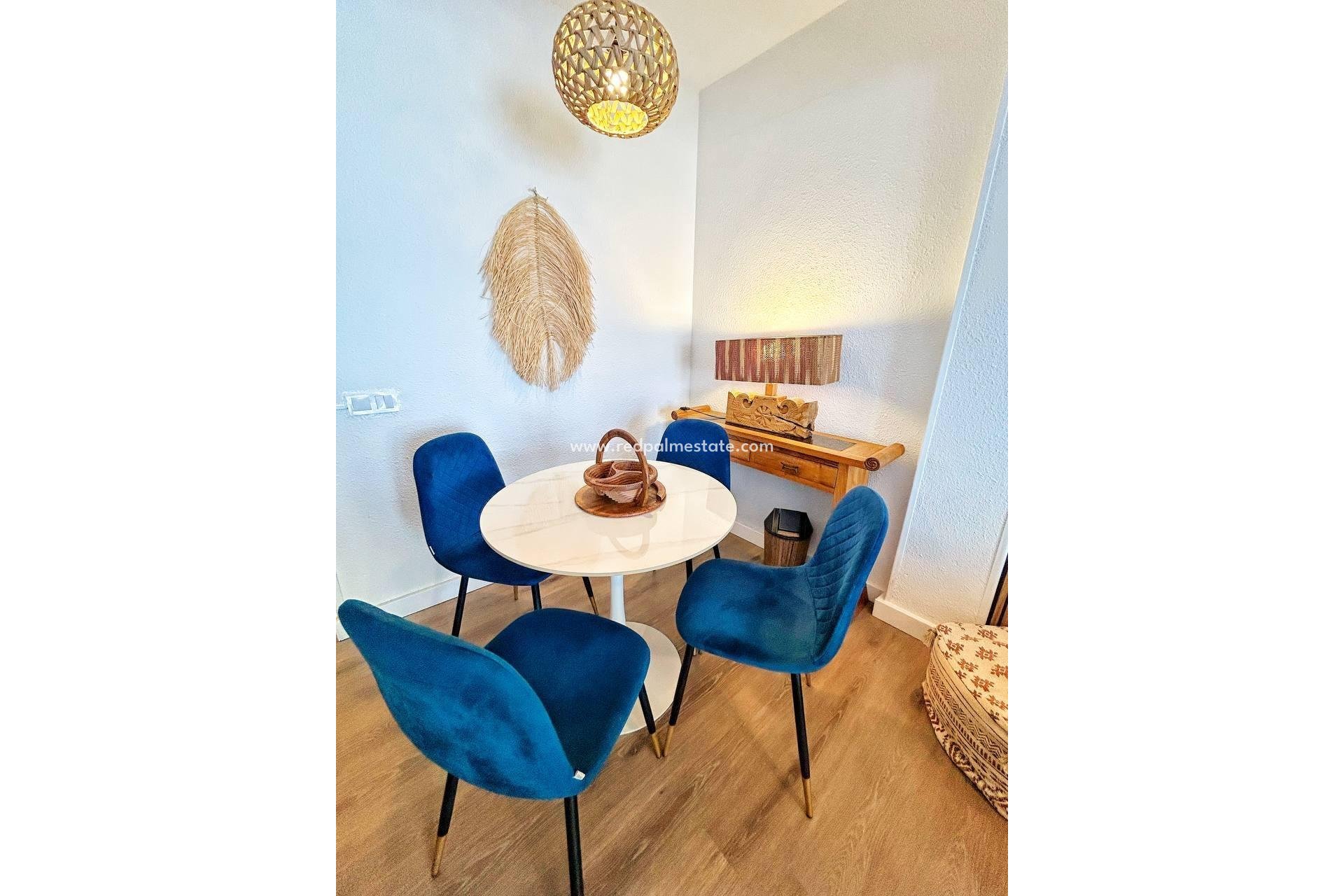 Reventa - Apartamento -
Torrevieja - Centro Torrevieja