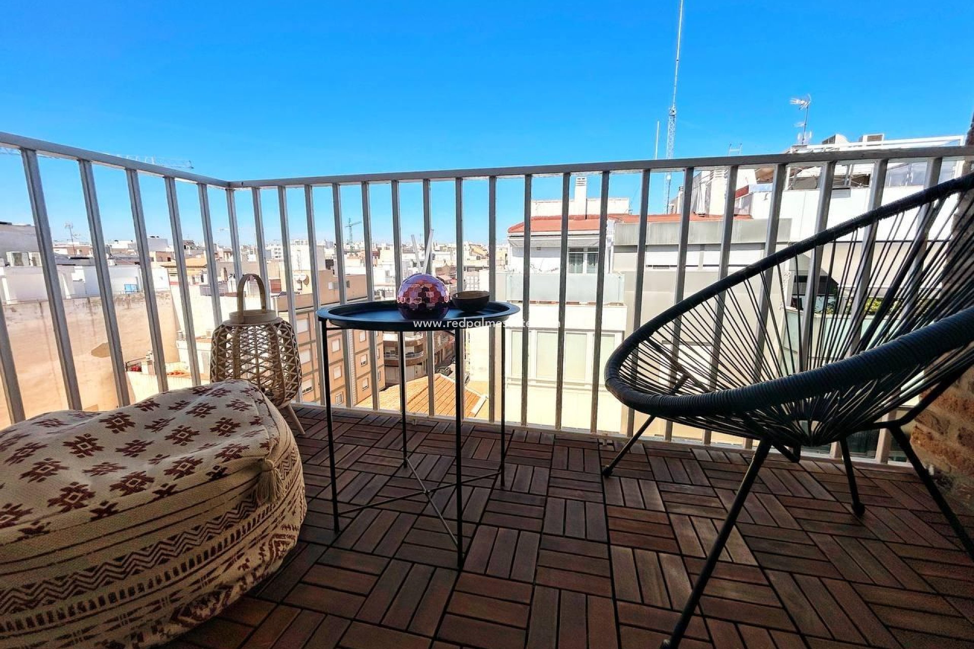 Reventa - Apartamento -
Torrevieja - Centro Torrevieja
