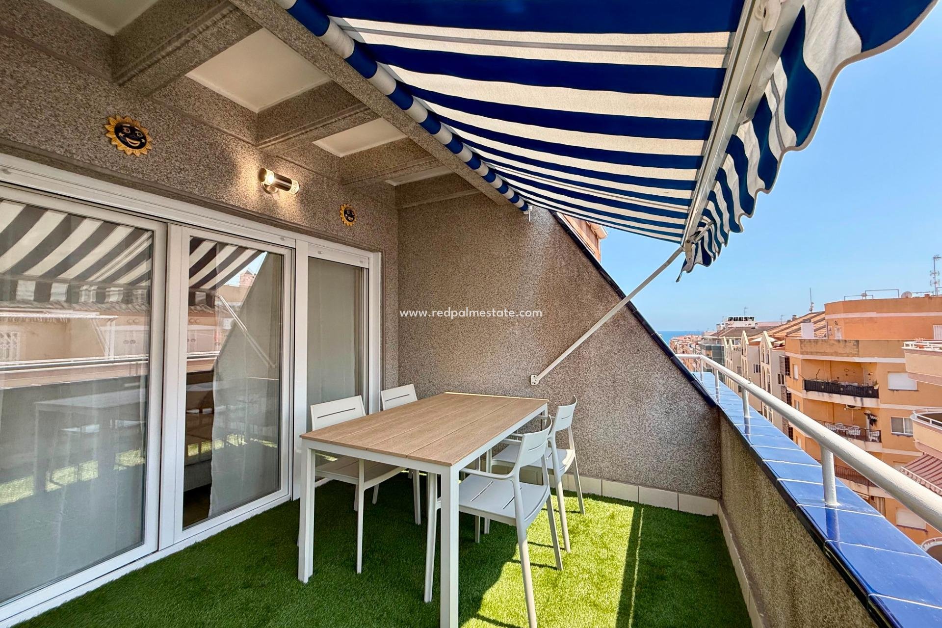 Reventa - Apartamento -
Torrevieja - Centro Torrevieja