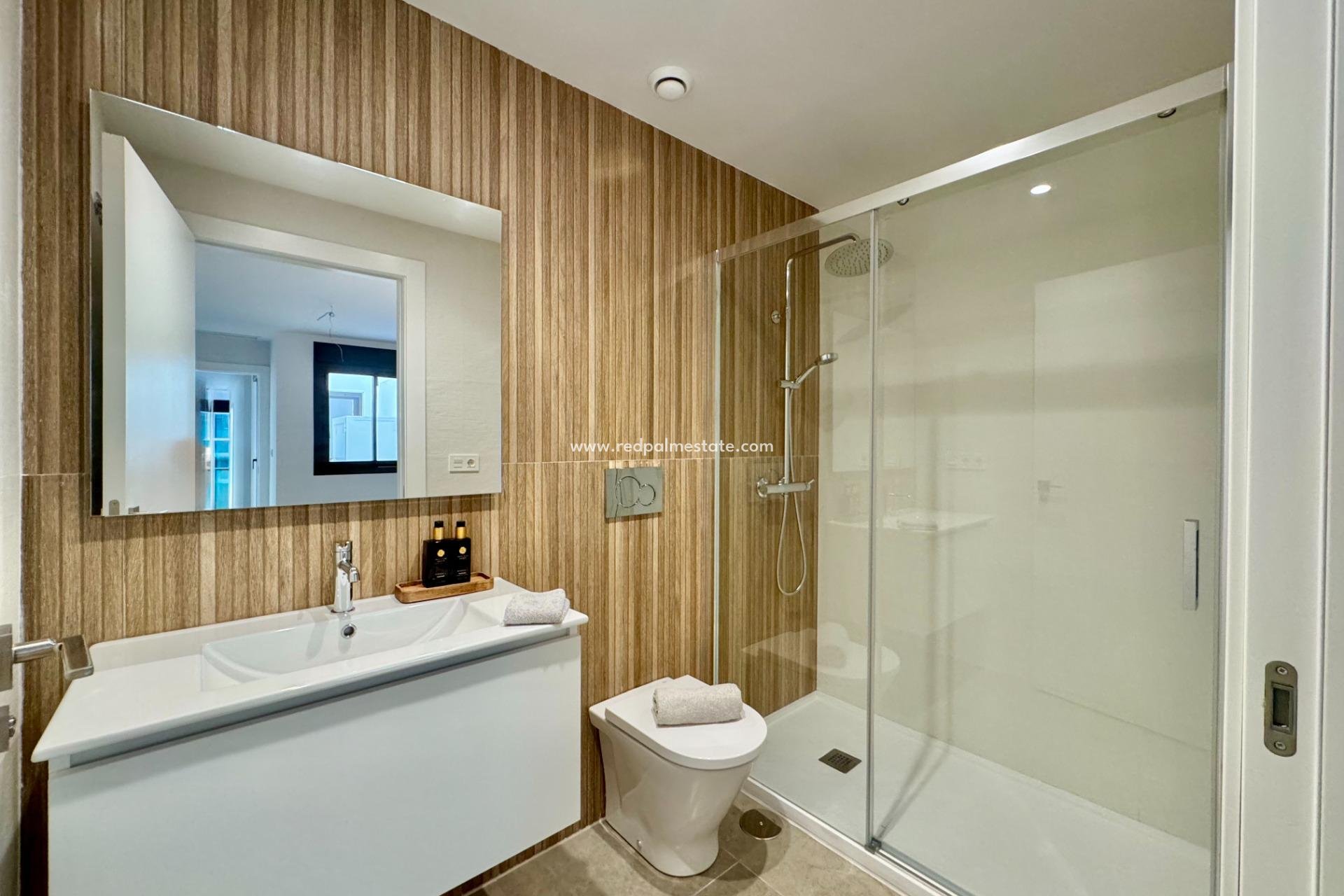 Reventa - Apartamento -
Torrevieja - Centro Torrevieja