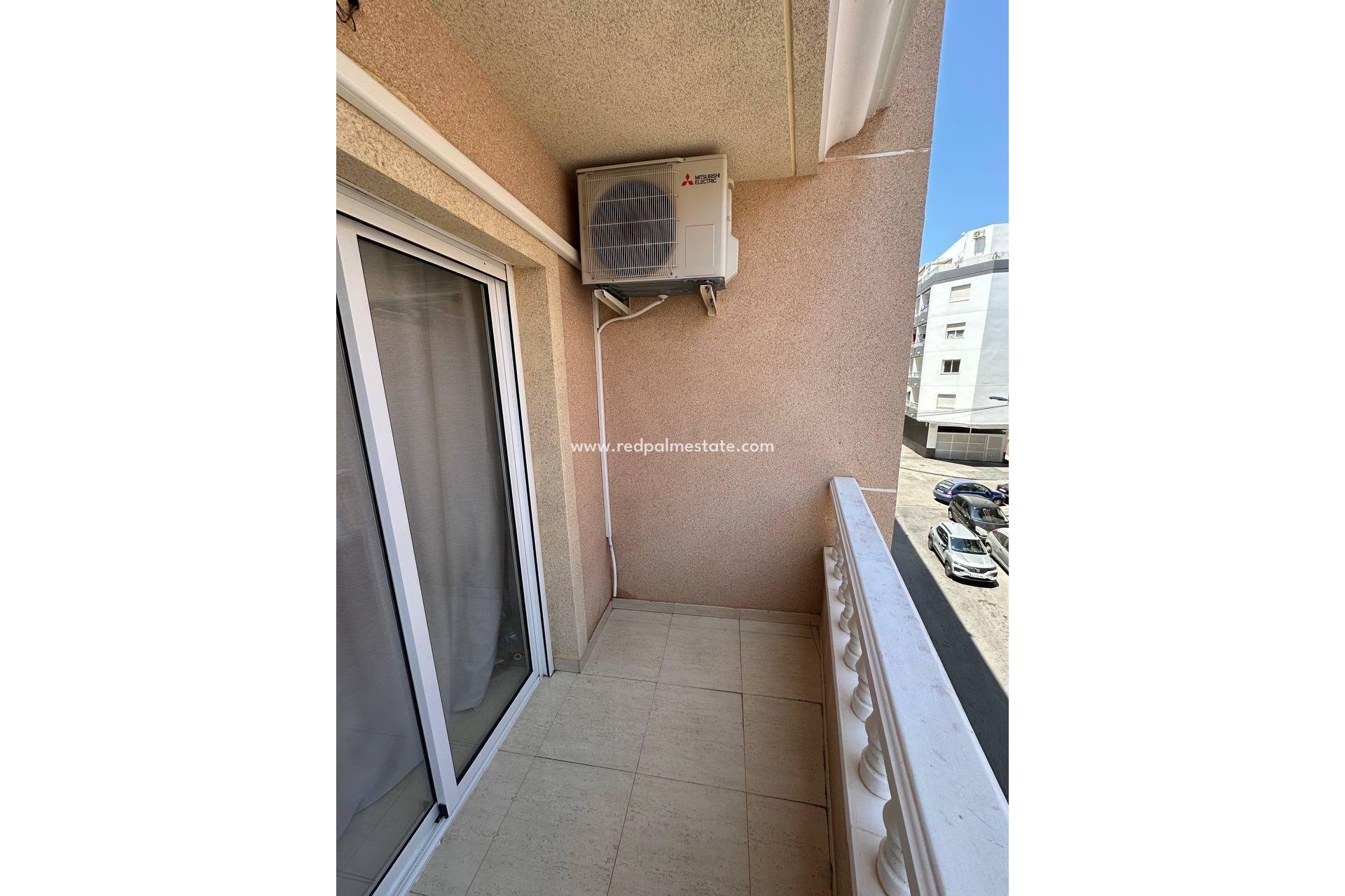 Reventa - Apartamento -
Torrevieja - Centro Torrevieja