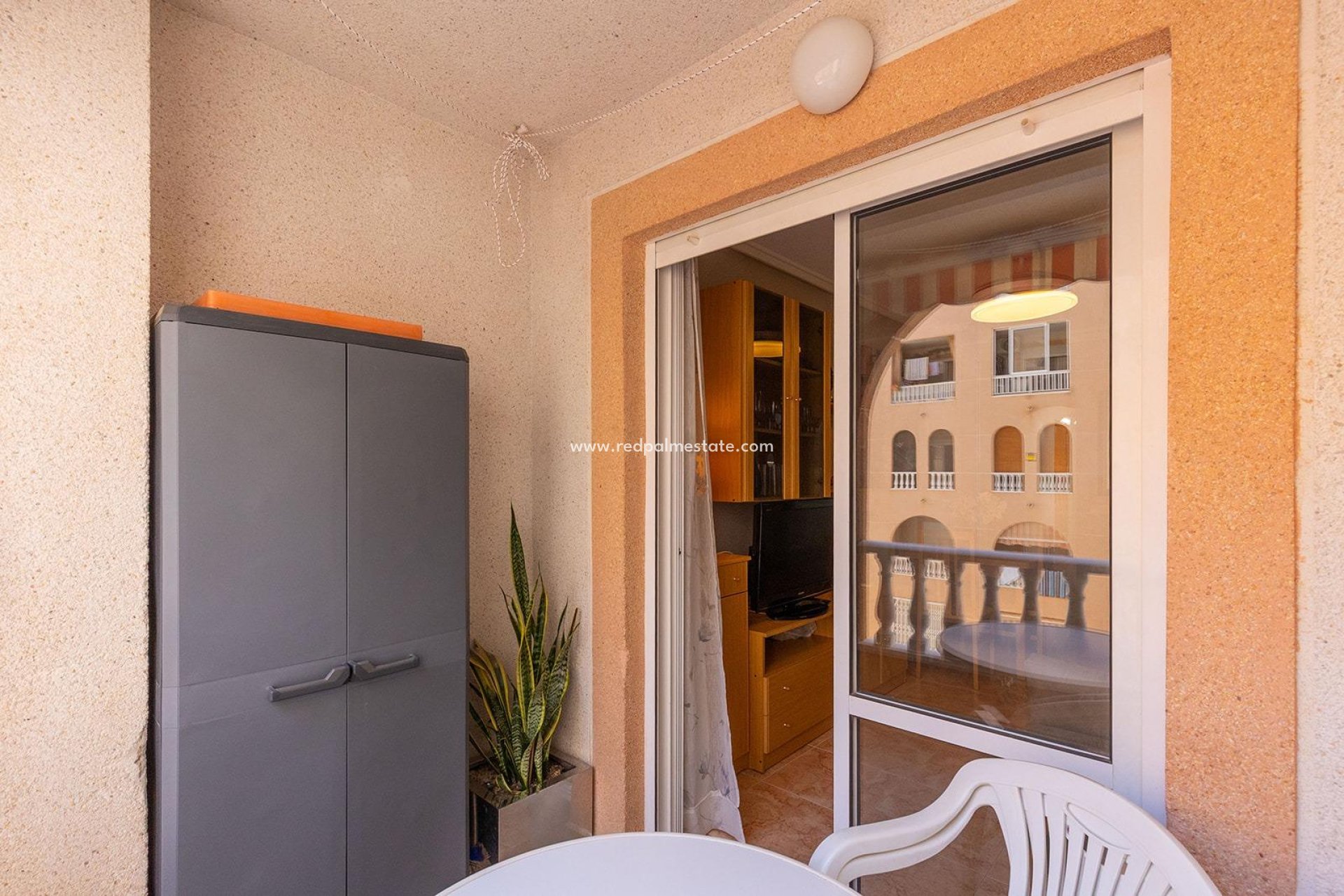Reventa - Apartamento -
Torrevieja - Centro Torrevieja
