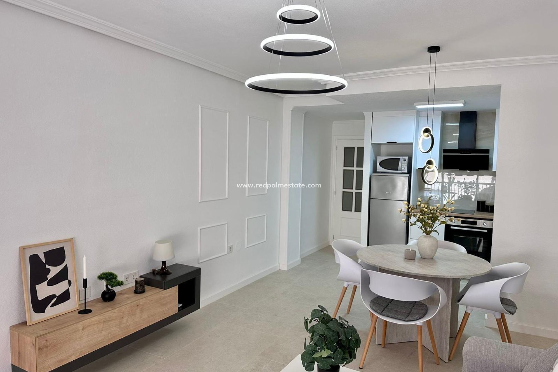 Reventa - Apartamento -
Torrevieja - Centro Torrevieja