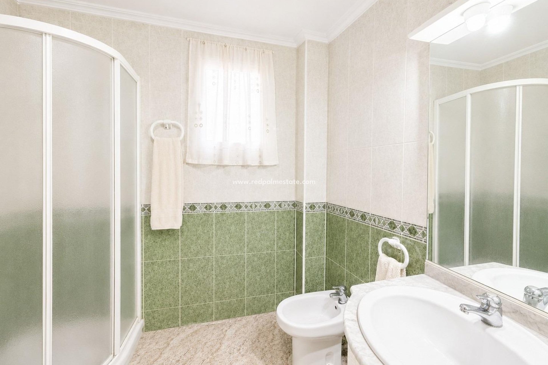 Reventa - Apartamento -
Torrevieja - Centro Torrevieja