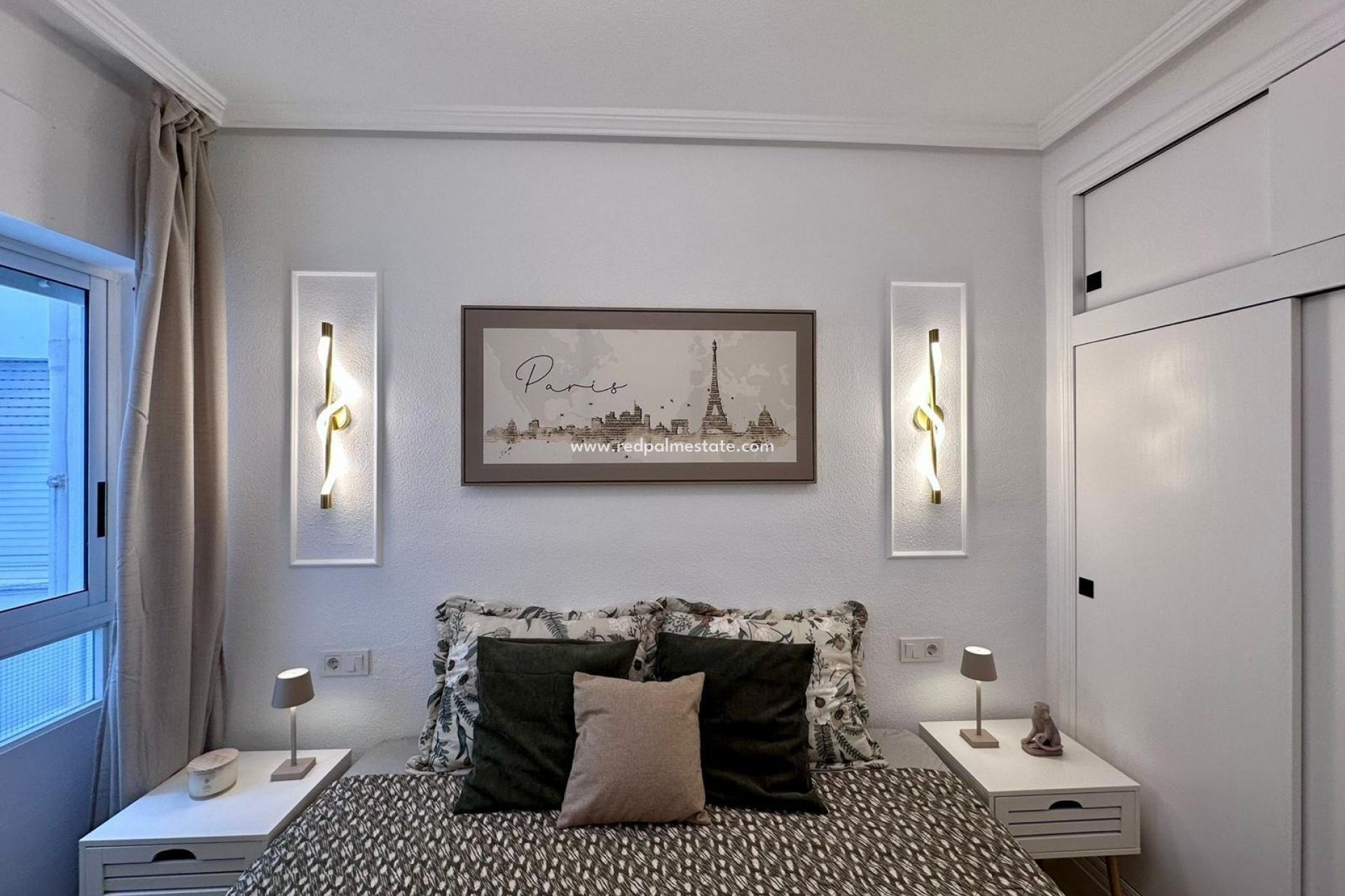 Reventa - Apartamento -
Torrevieja - Centro Torrevieja
