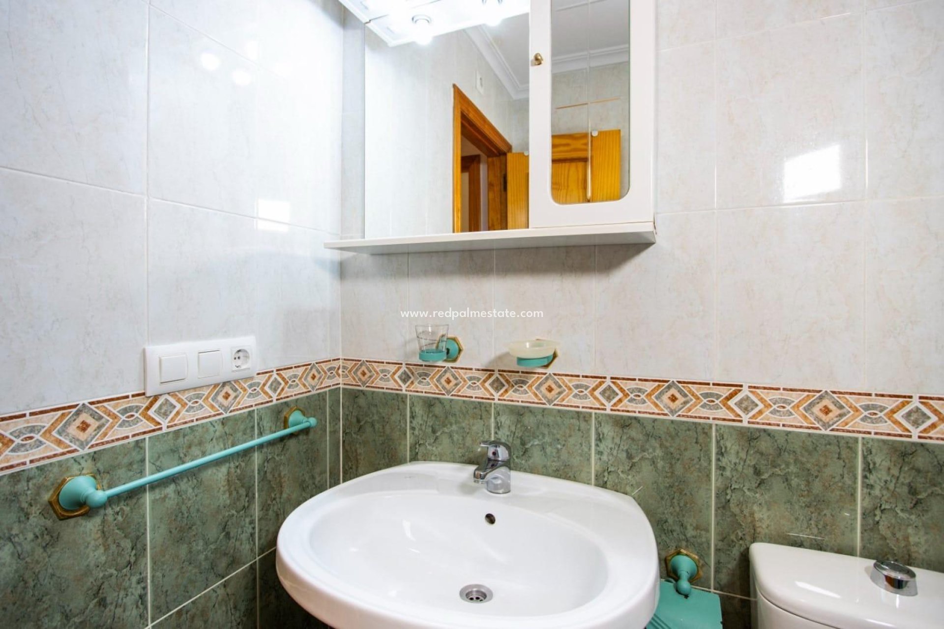 Reventa - Apartamento -
Torrevieja - Centro Torrevieja