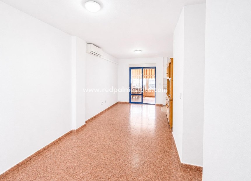 Reventa - Apartamento -
Torrevieja - Centro Torrevieja