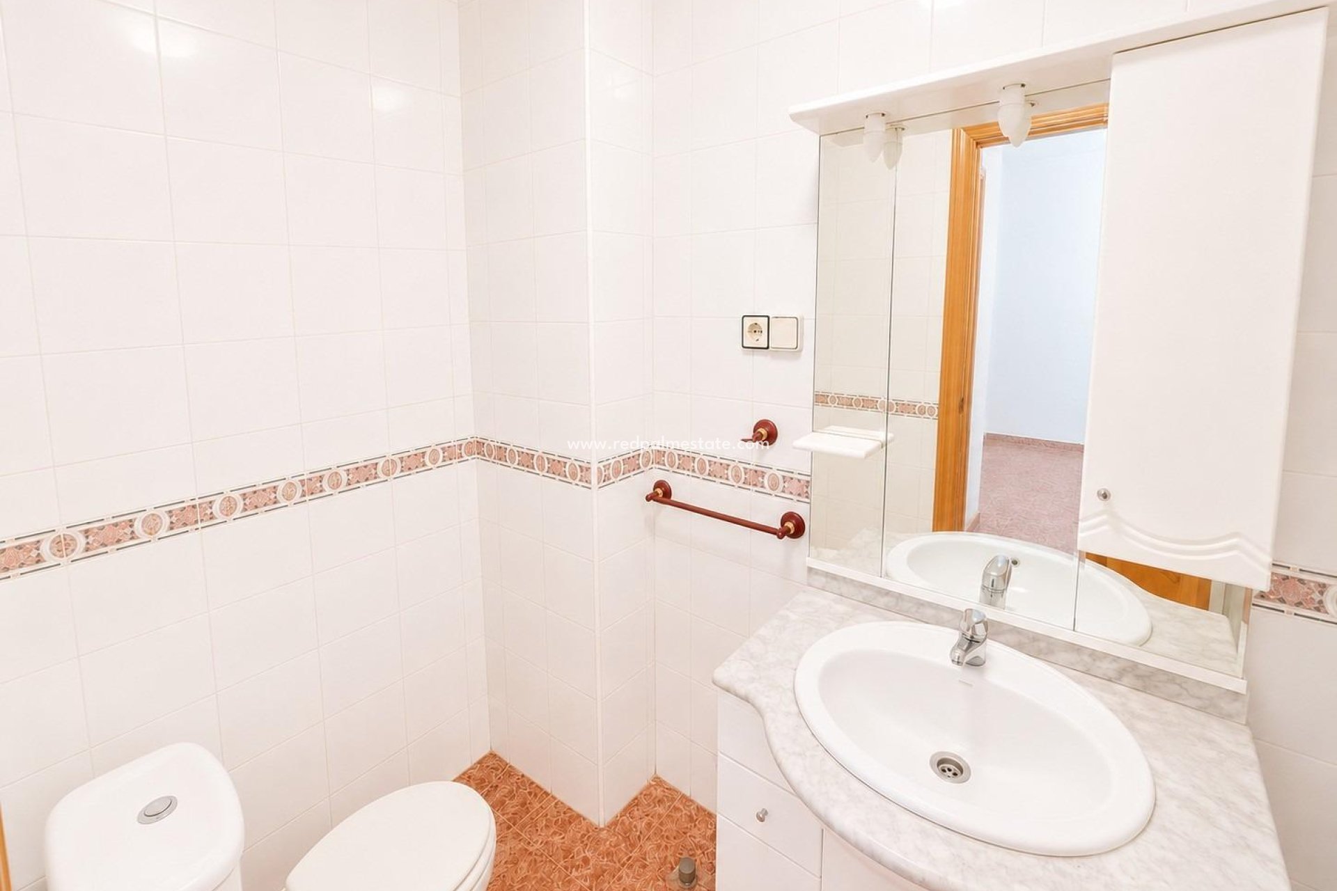 Reventa - Apartamento -
Torrevieja - Centro Torrevieja