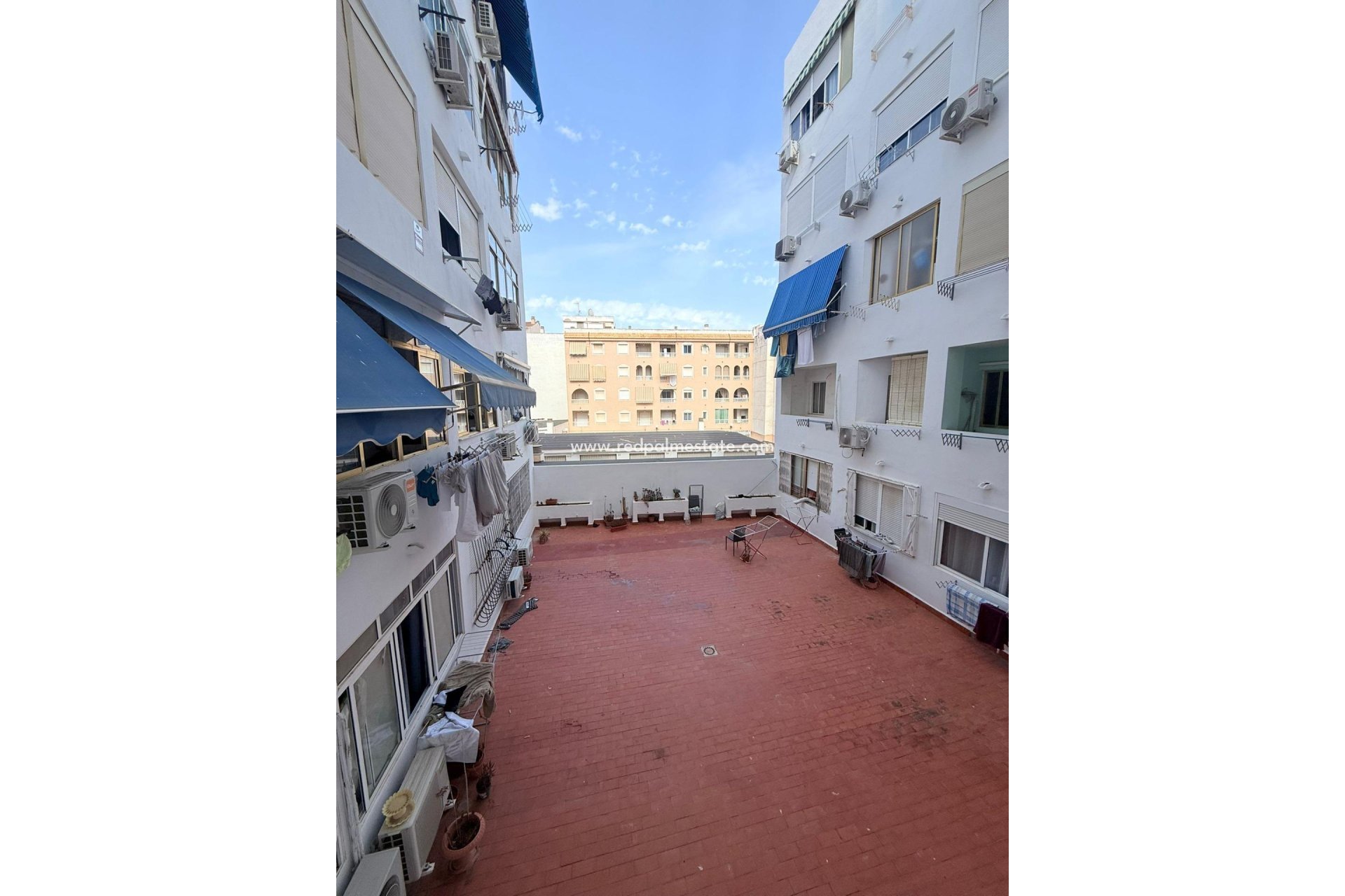 Reventa - Apartamento -
Torrevieja - Centro Torrevieja