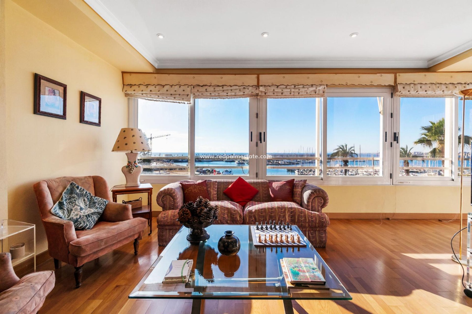 Reventa - Apartamento -
Torrevieja - Centro Torrevieja