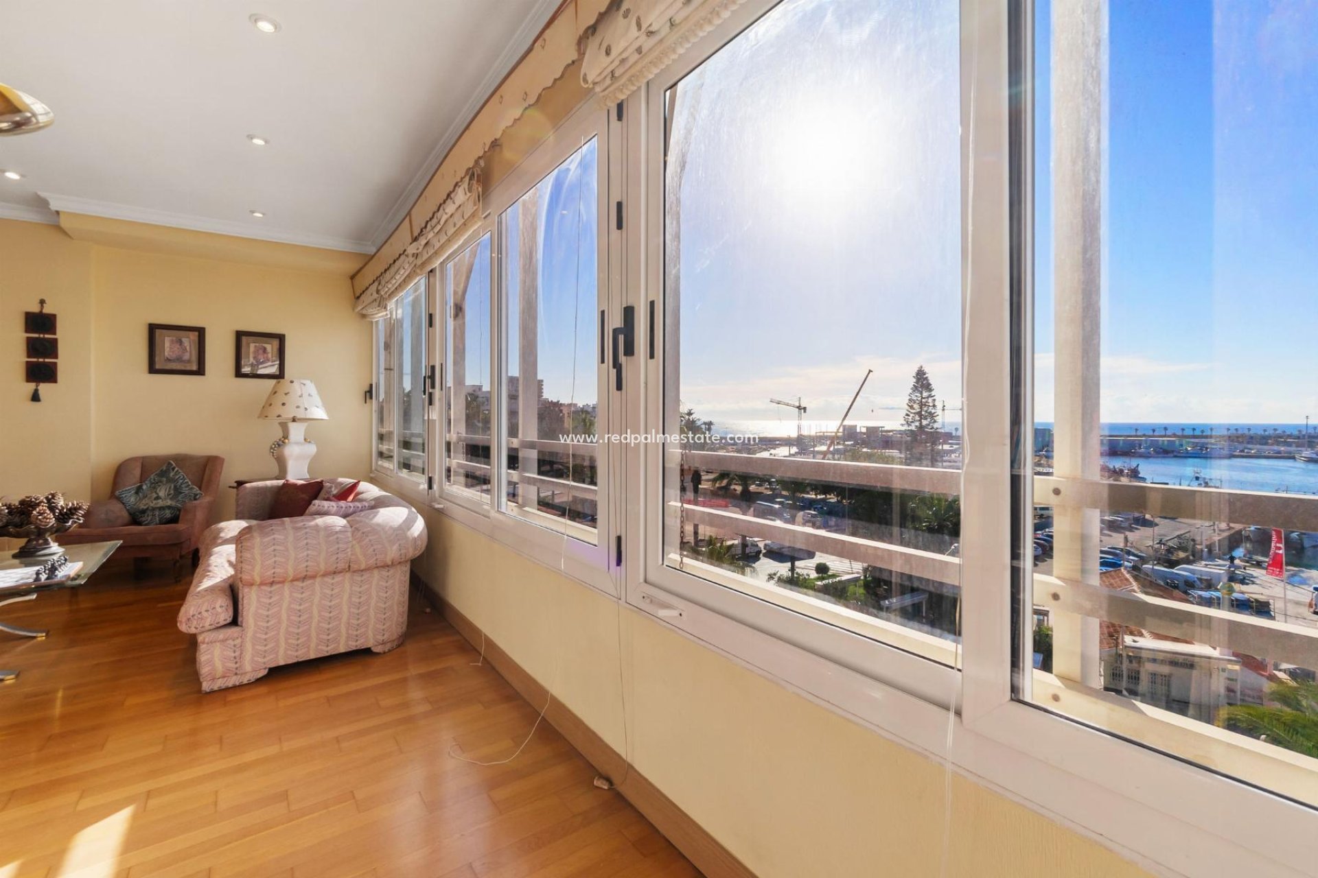Reventa - Apartamento -
Torrevieja - Centro Torrevieja