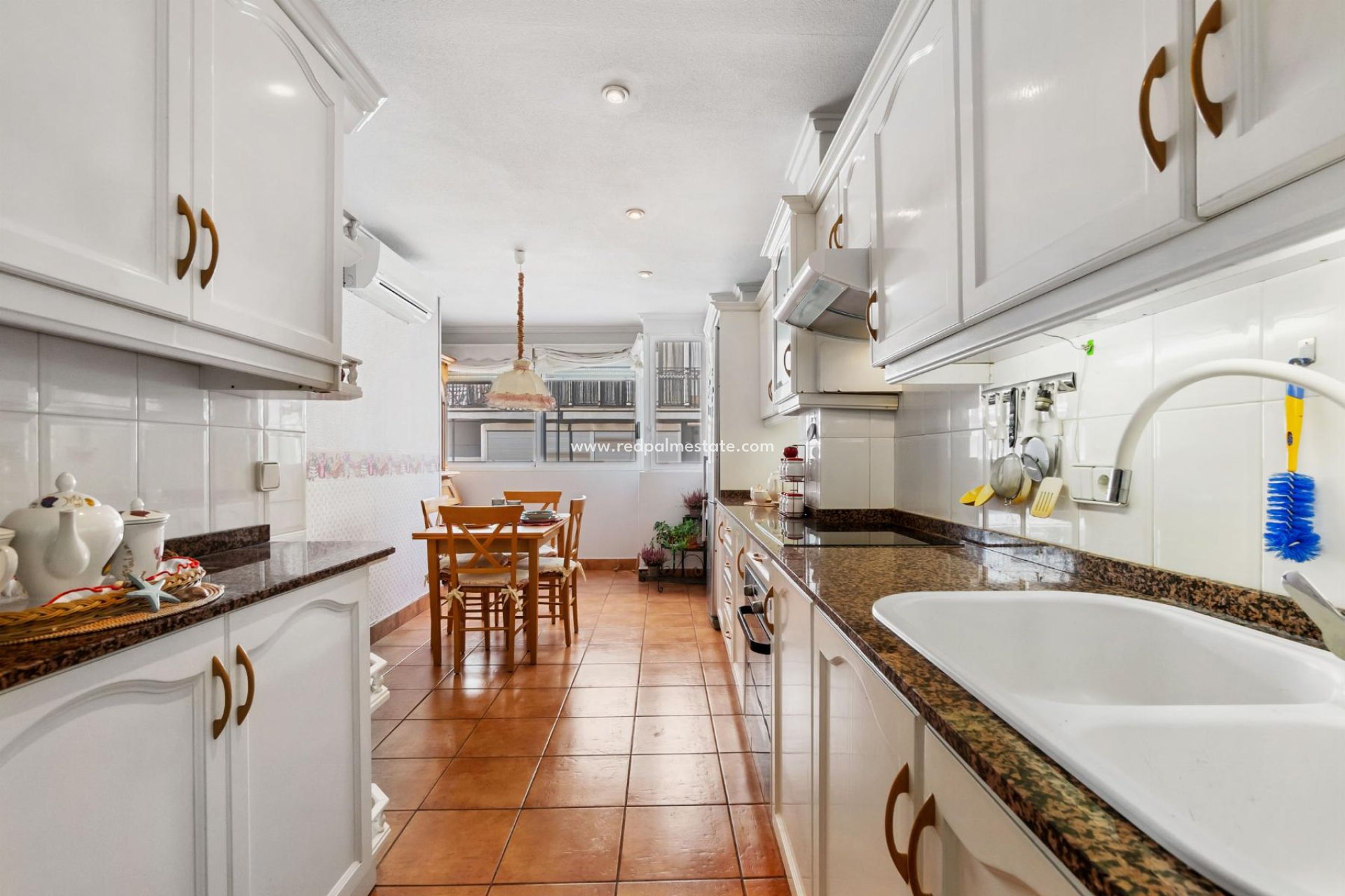 Reventa - Apartamento -
Torrevieja - Centro Torrevieja
