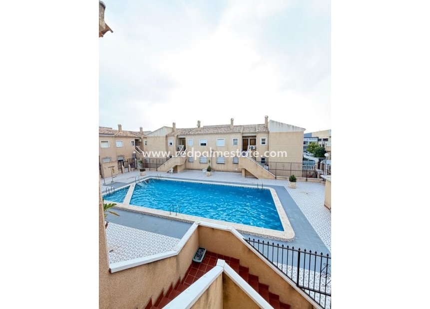 Reventa - Apartamento -
Torrevieja - Centro Torrevieja