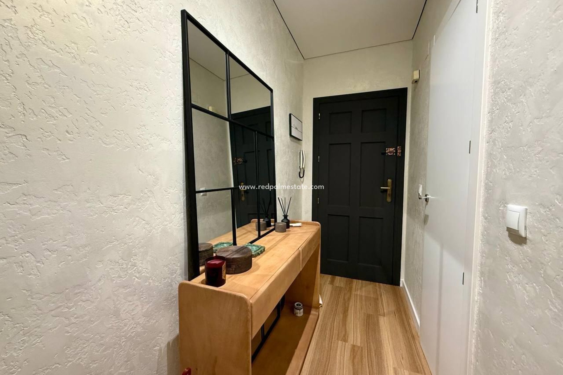 Reventa - Apartamento -
Torrevieja - Centro Torrevieja