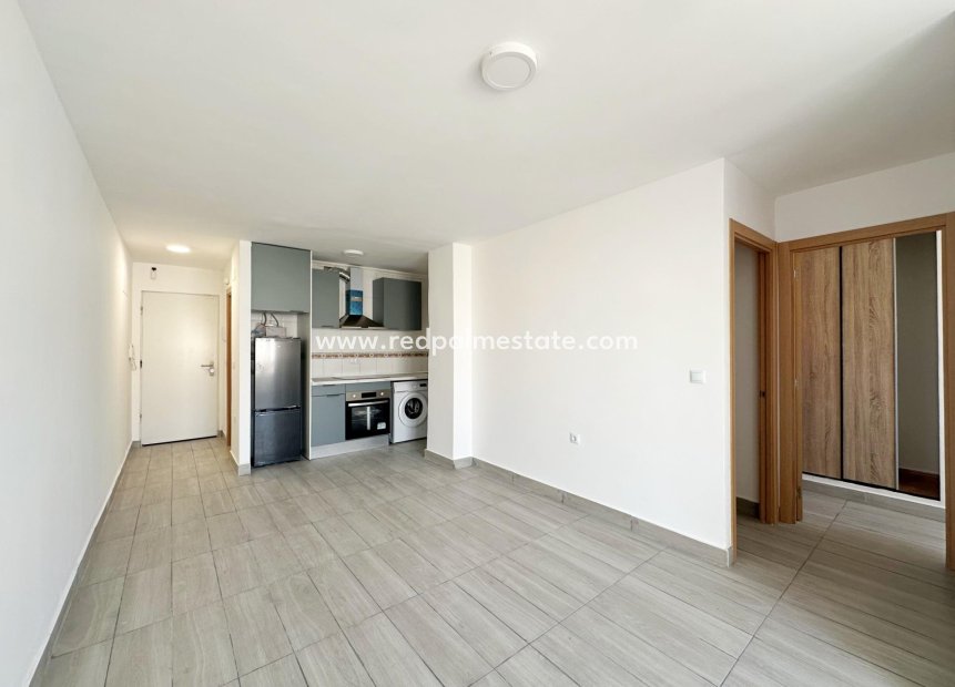 Reventa - Apartamento -
Torrevieja - Centro Torrevieja