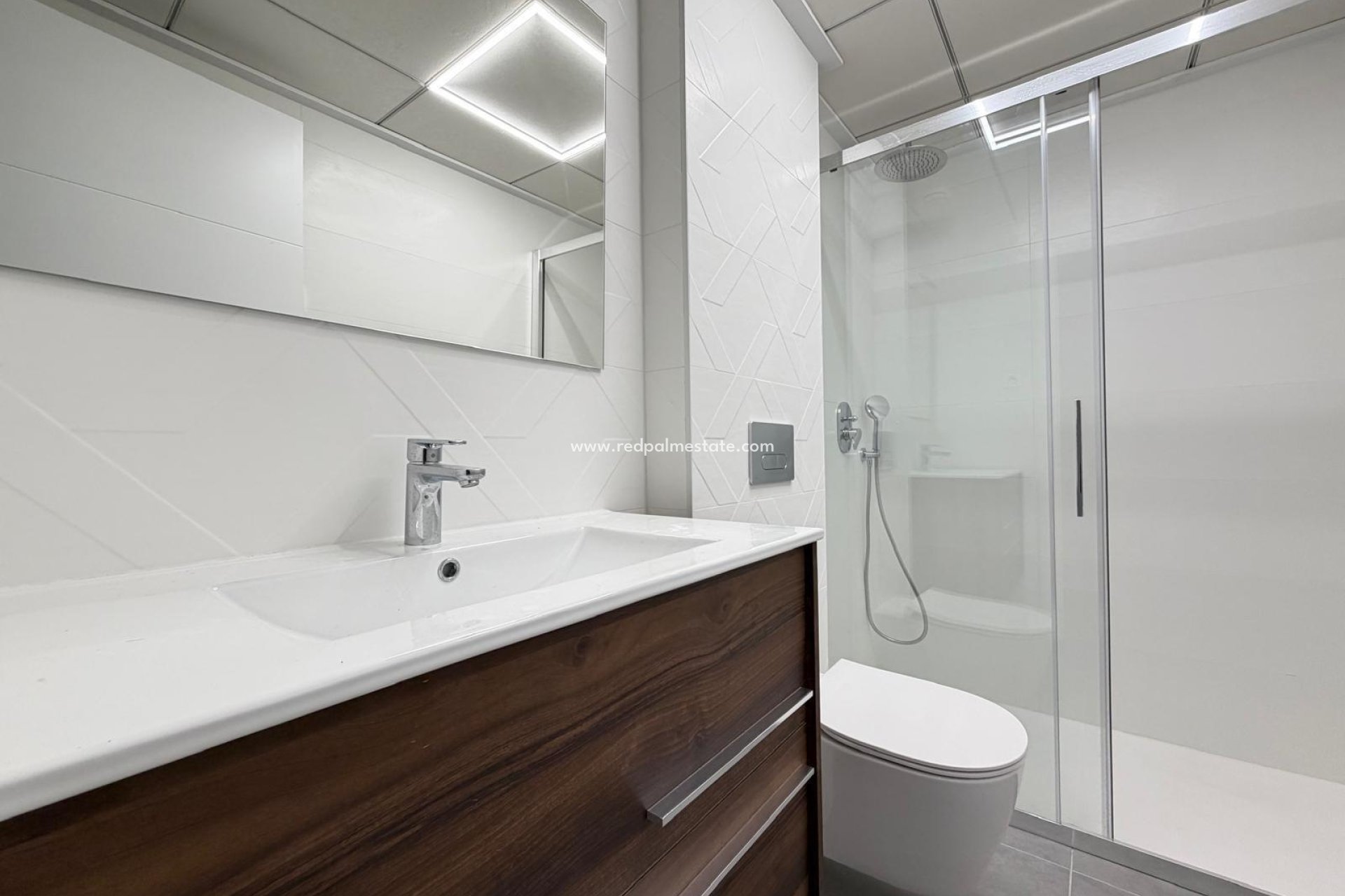 Reventa - Apartamento -
Torrevieja - Centro Torrevieja
