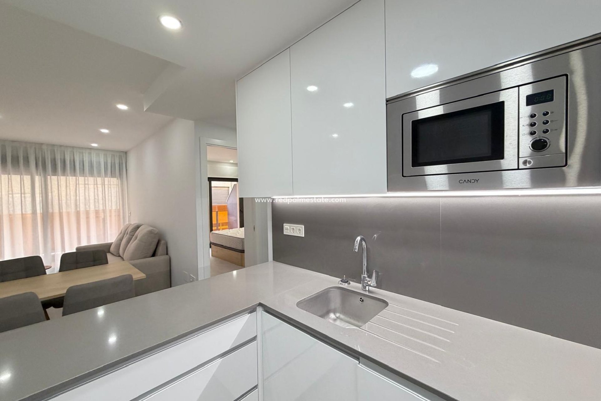 Reventa - Apartamento -
Torrevieja - Centro Torrevieja