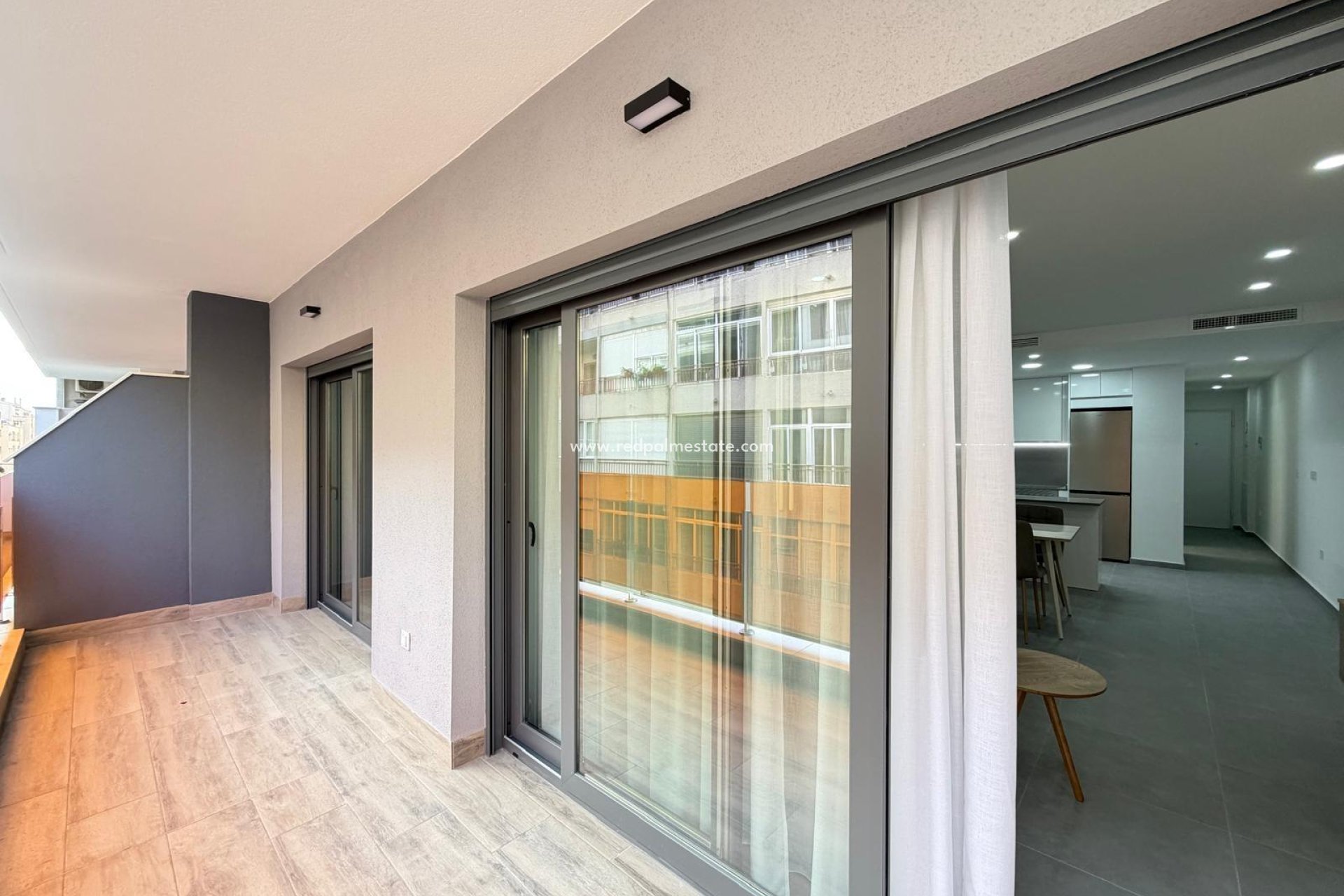 Reventa - Apartamento -
Torrevieja - Centro Torrevieja