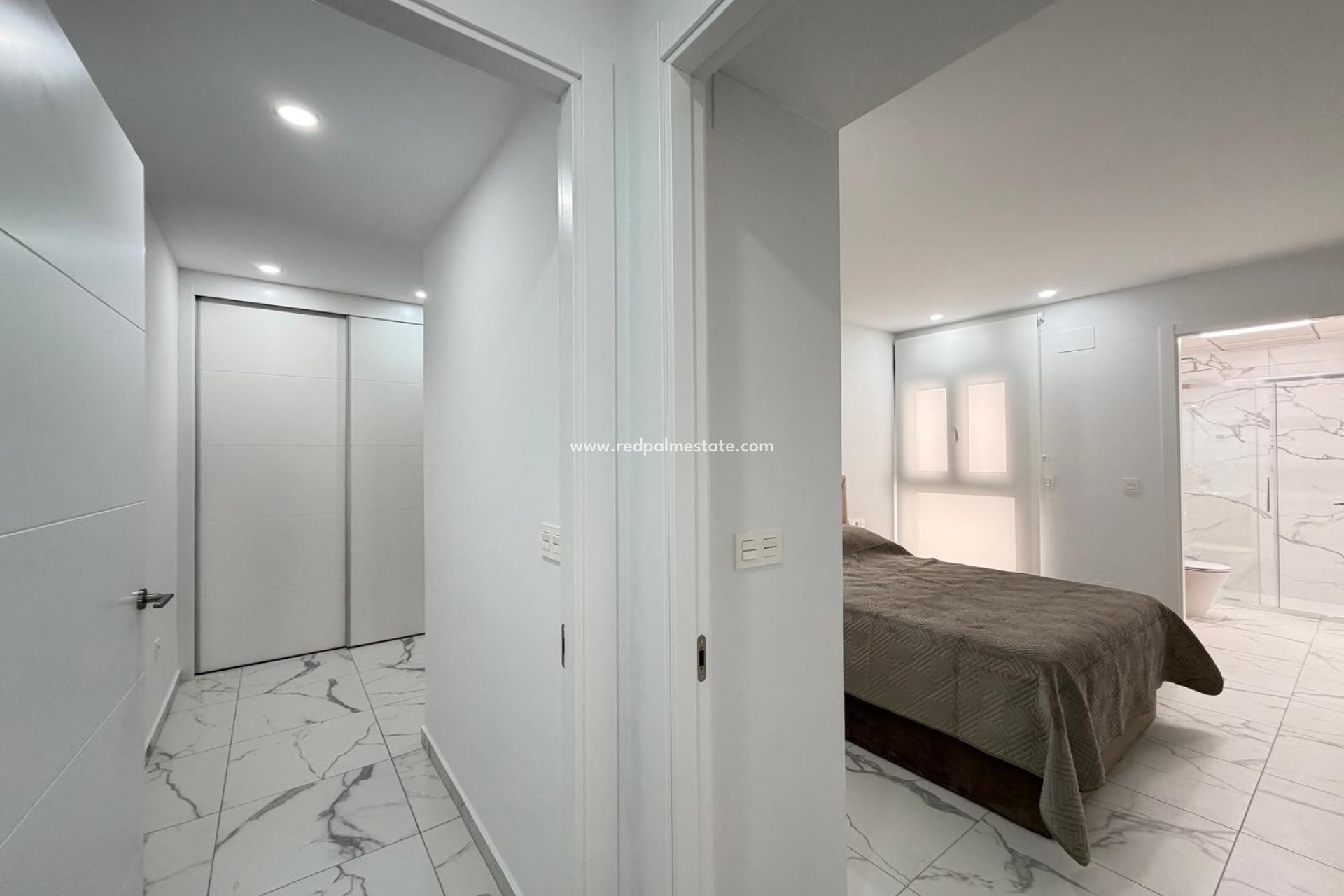 Reventa - Apartamento -
Torrevieja - Centro Torrevieja