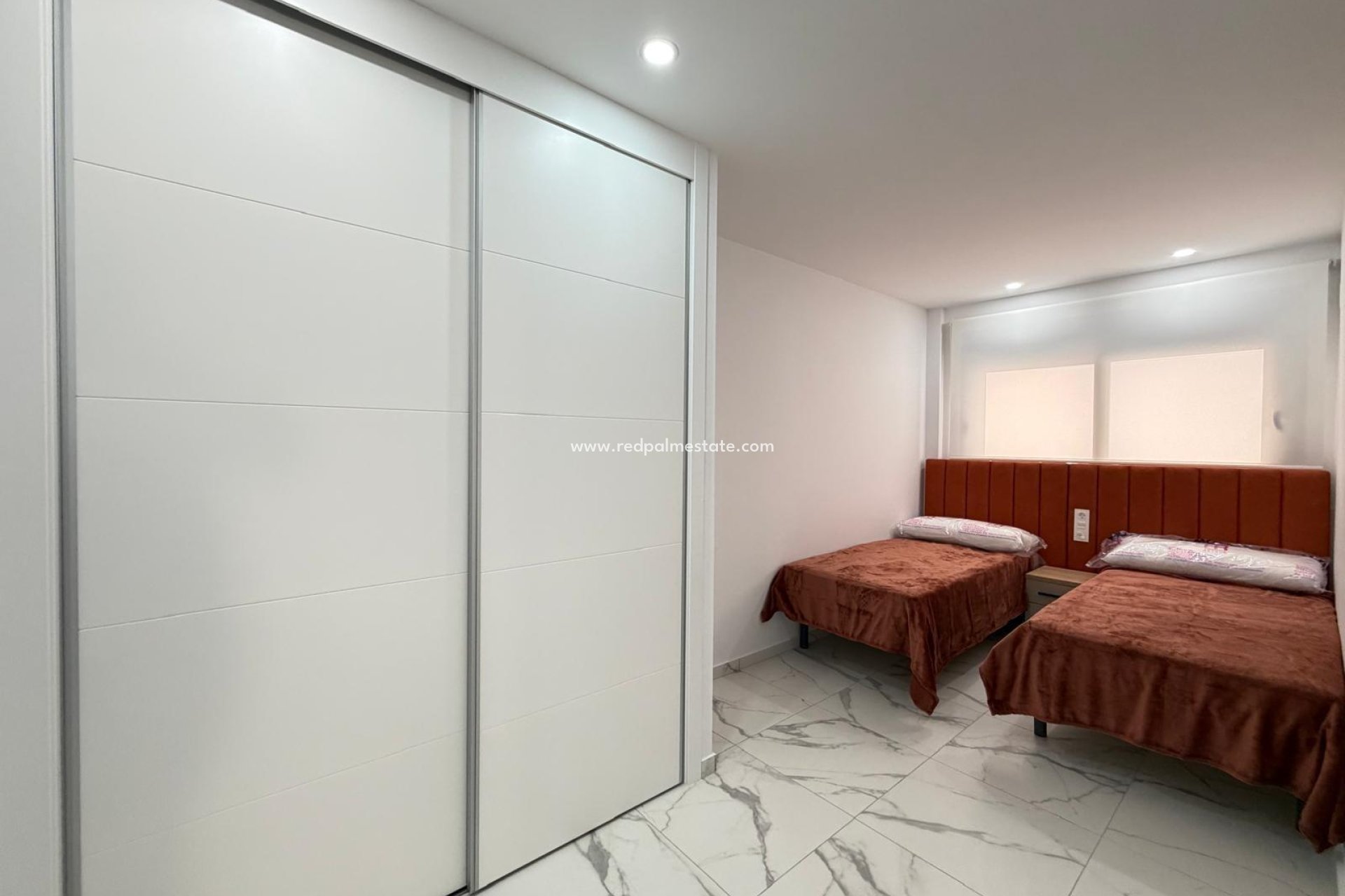 Reventa - Apartamento -
Torrevieja - Centro Torrevieja