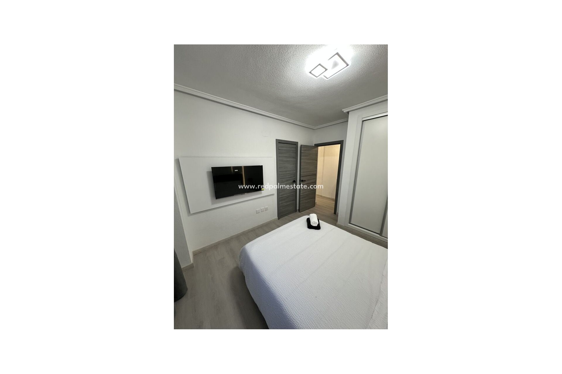 Reventa - Apartamento -
Torrevieja - Centro Torrevieja