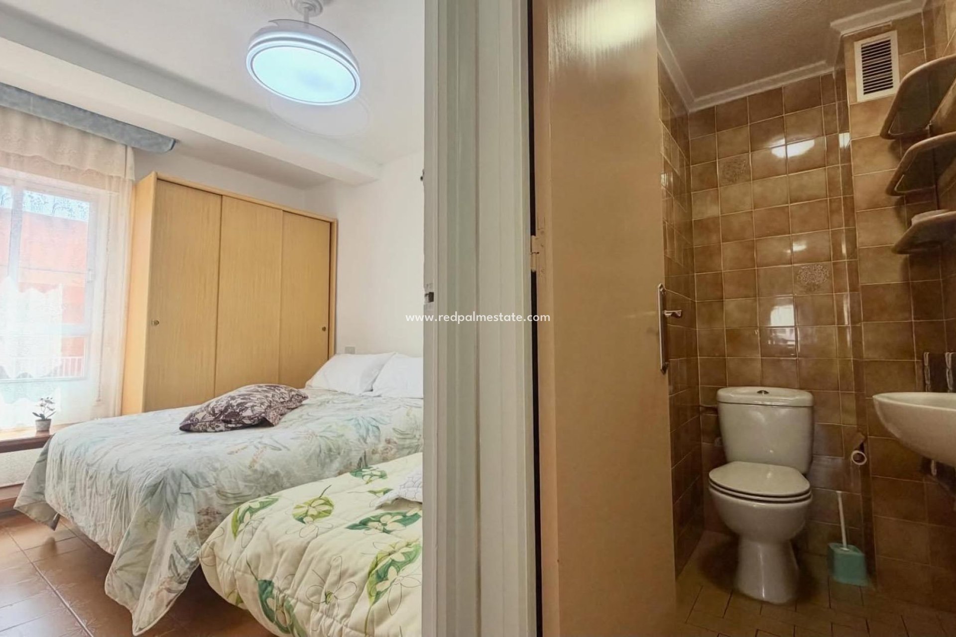 Reventa - Apartamento -
Torrevieja - Centro Torrevieja