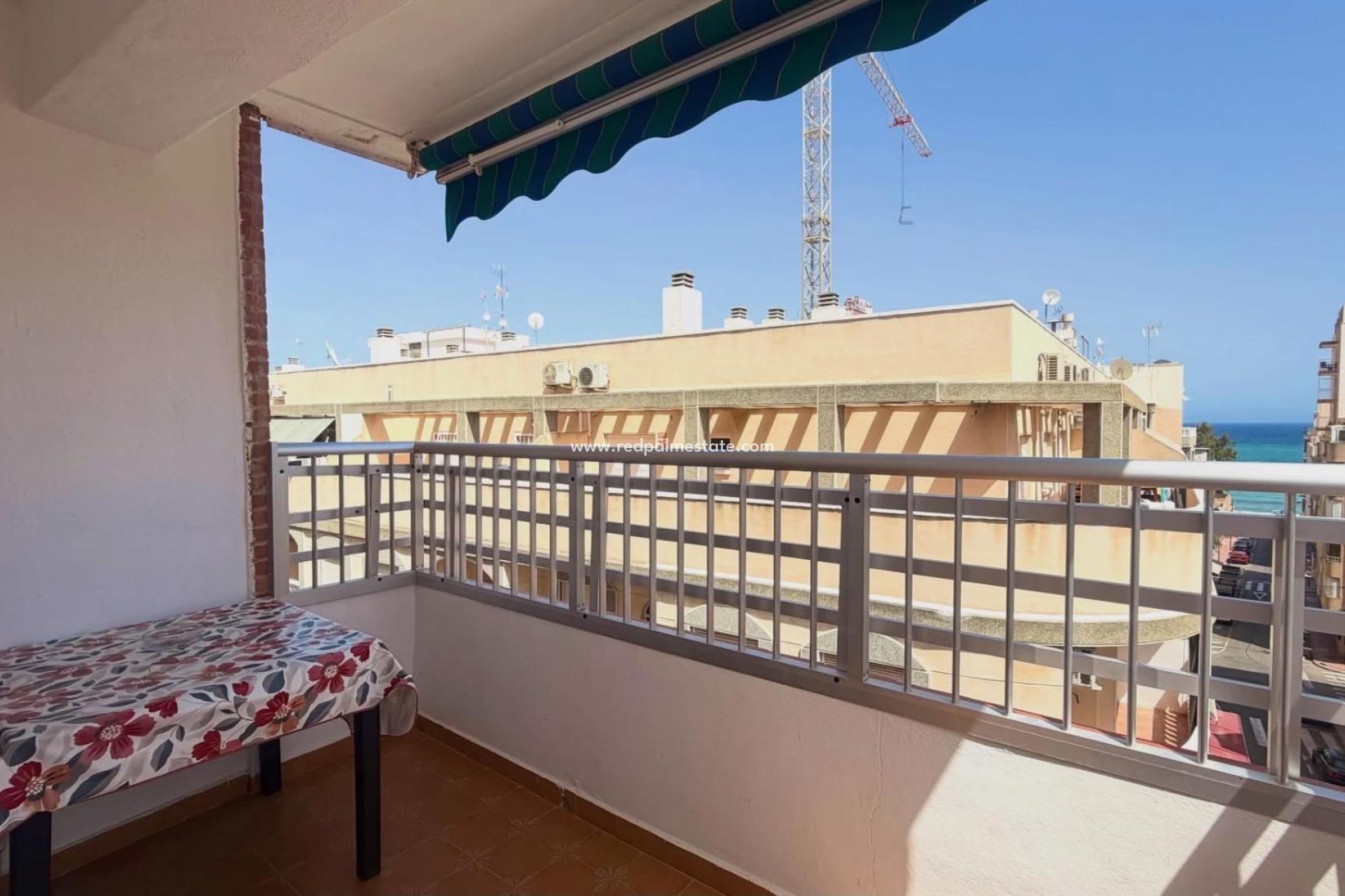 Reventa - Apartamento -
Torrevieja - Centro Torrevieja