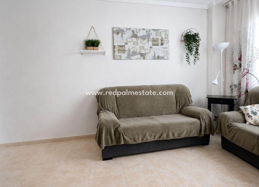 Reventa - Apartamento -
Torrevieja - Centro Torrevieja