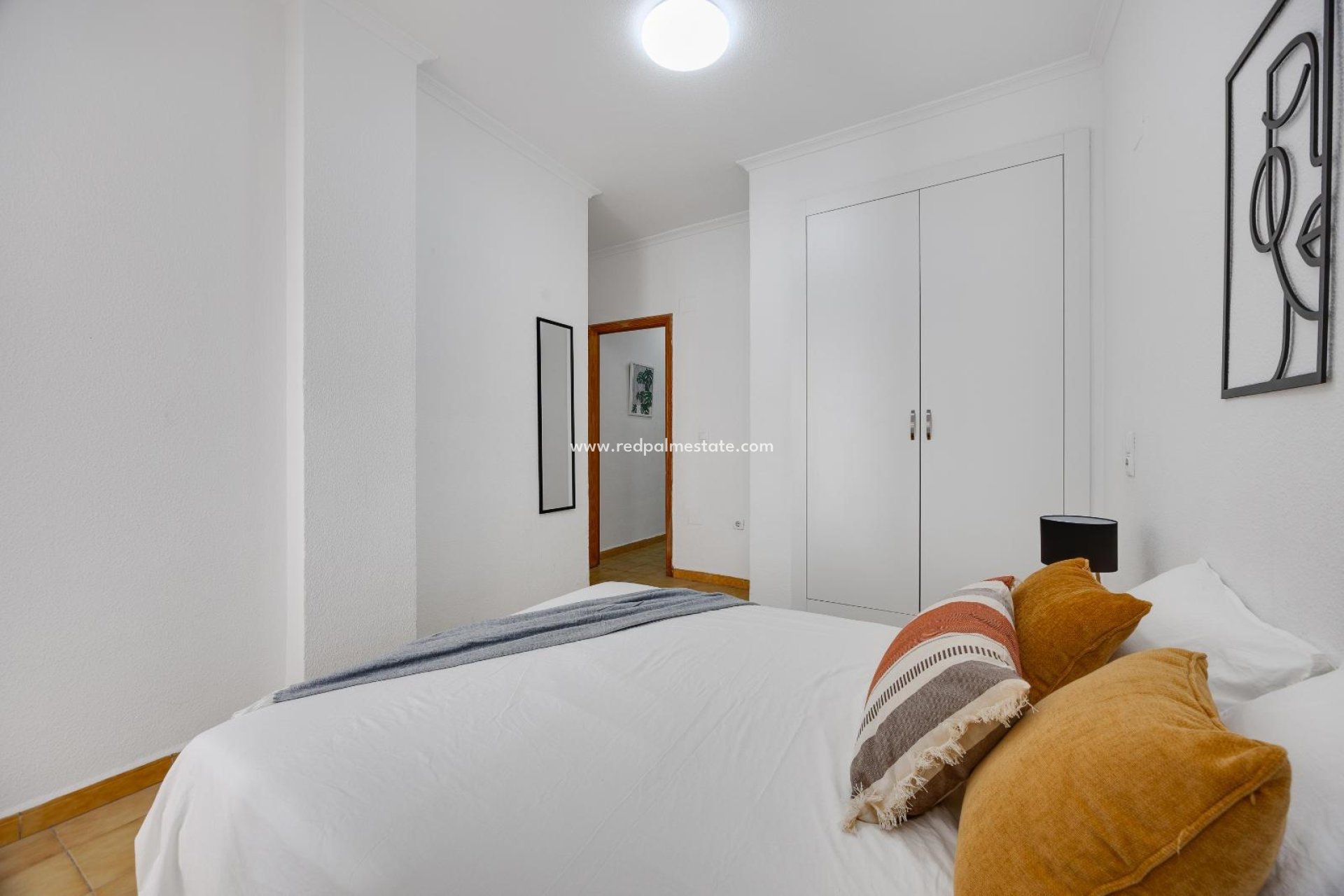 Reventa - Apartamento -
Torrevieja - Centro Torrevieja
