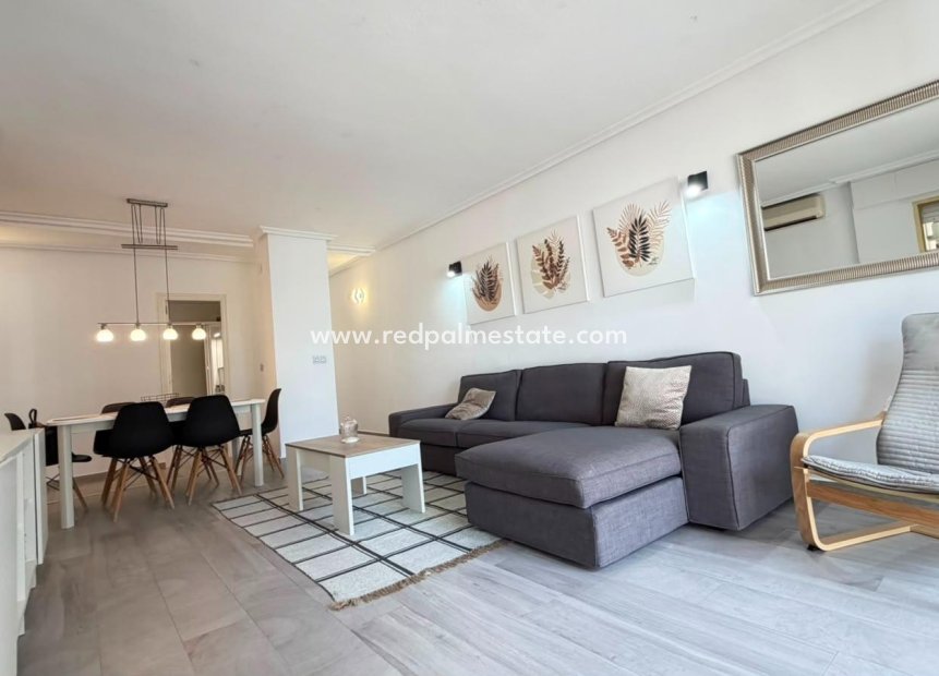 Reventa - Apartamento -
Torrevieja - Centro Torrevieja