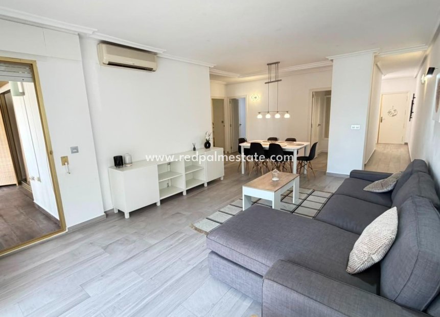 Reventa - Apartamento -
Torrevieja - Centro Torrevieja