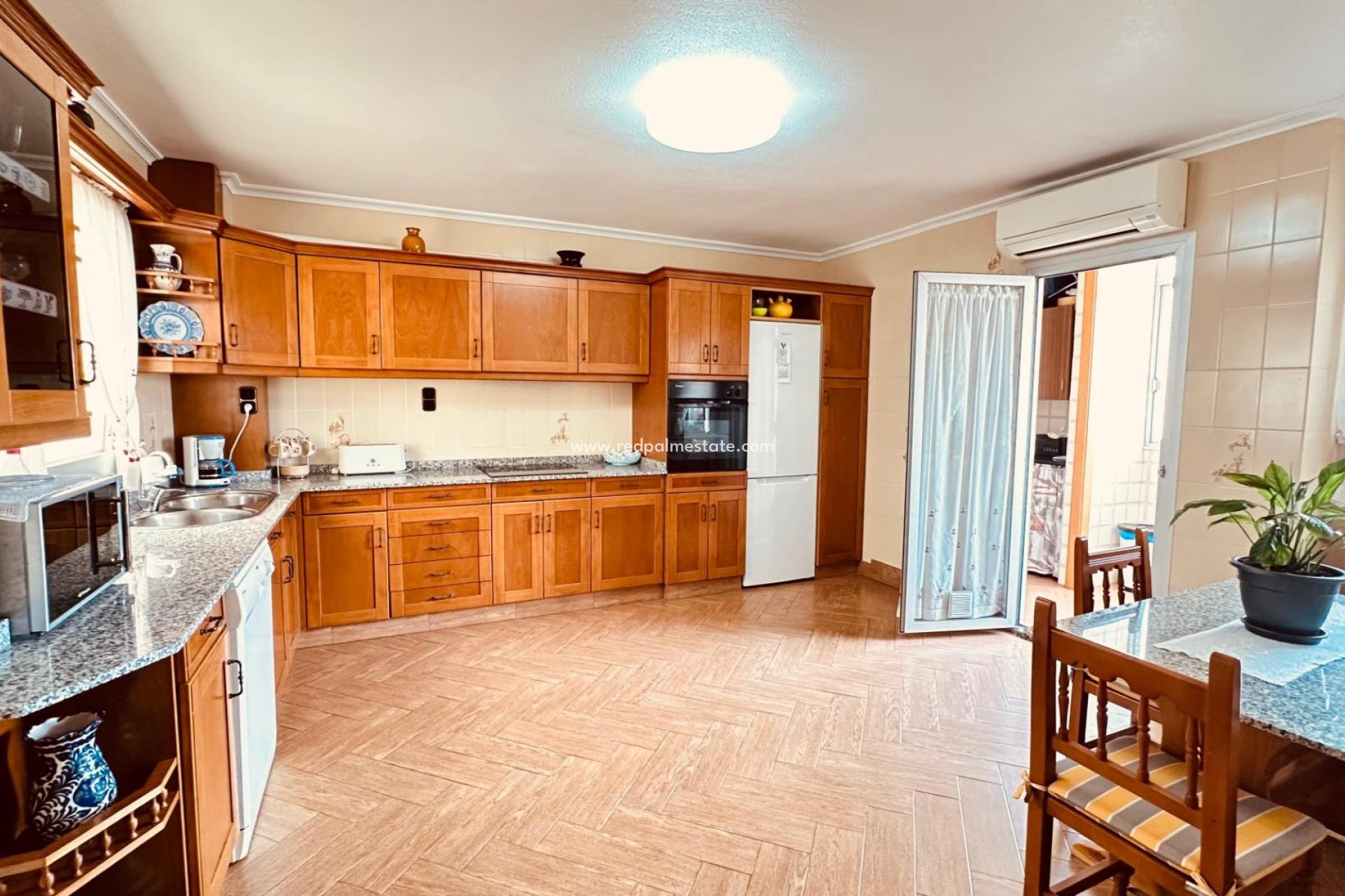 Reventa - Apartamento -
Torrevieja - Centro Torrevieja