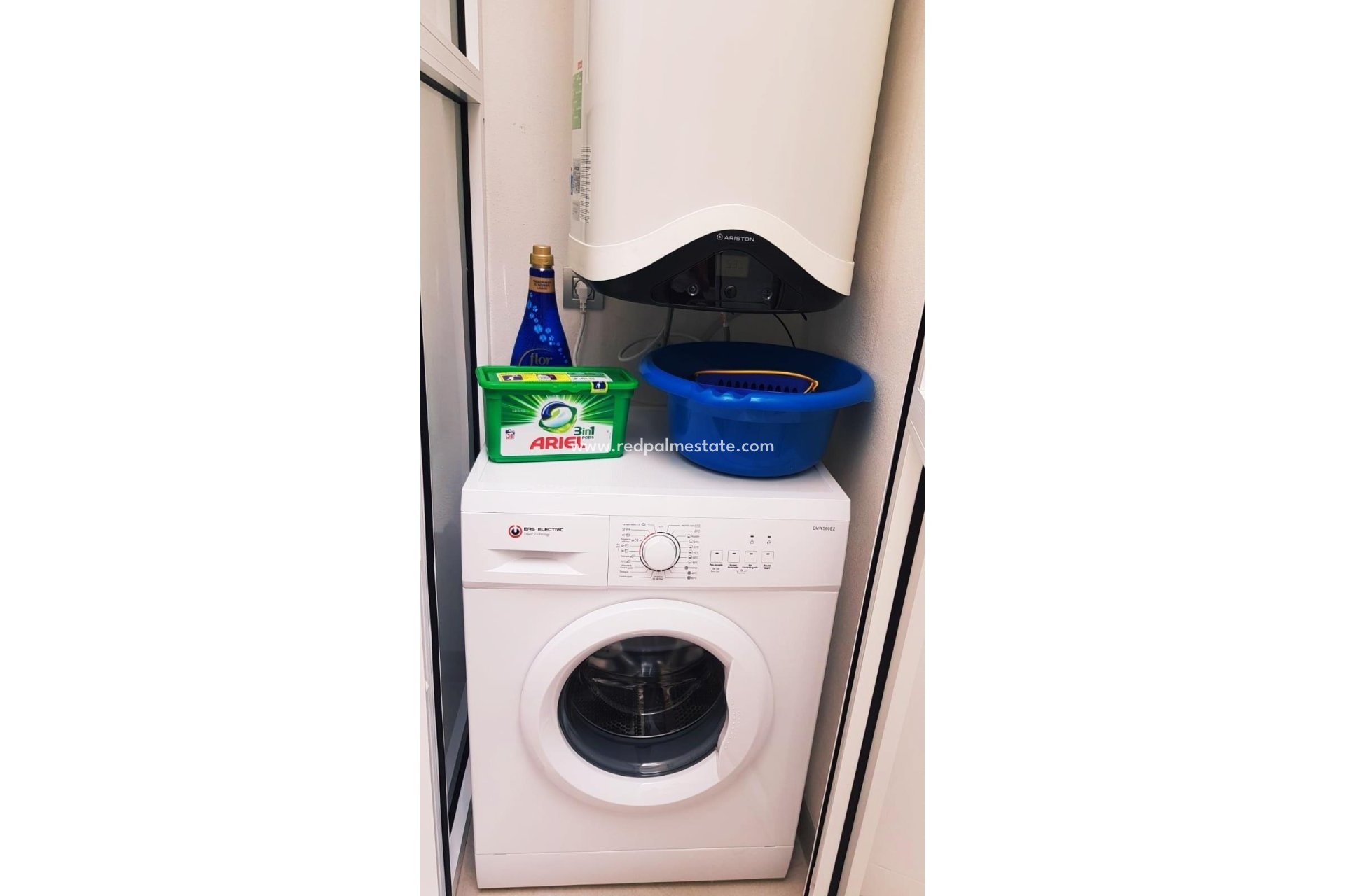 Reventa - Apartamento -
Torrevieja - Centro Torrevieja