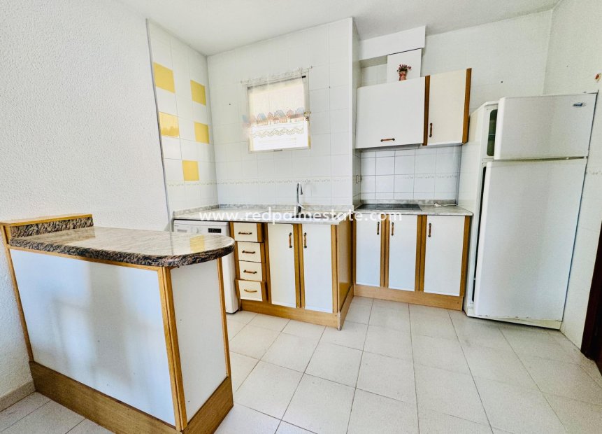 Reventa - Apartamento -
Torrevieja - Centro Torrevieja