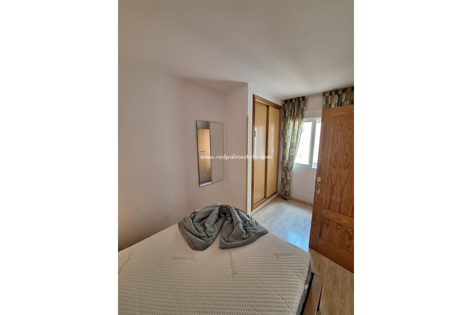 Reventa - Apartamento -
Torrevieja - Centro Torrevieja