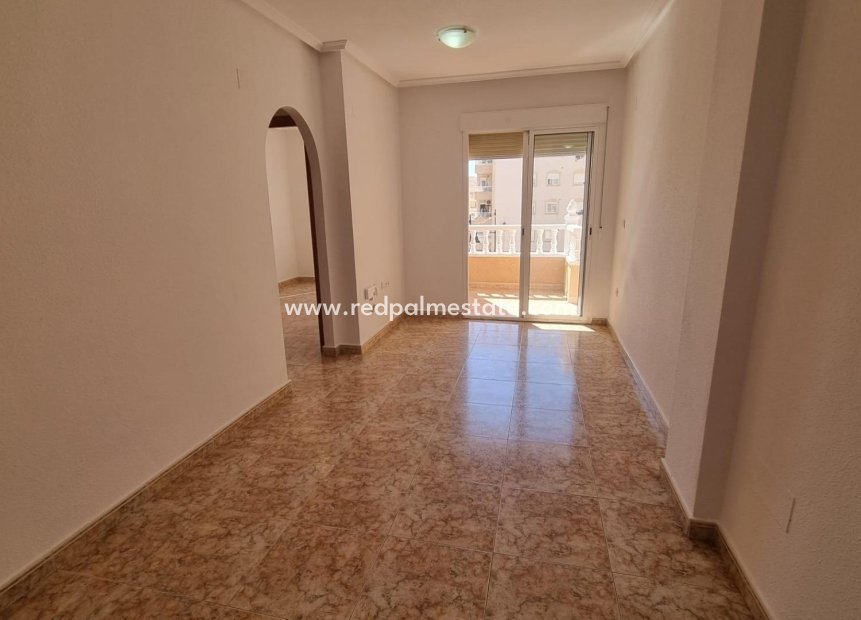 Reventa - Apartamento -
Torrevieja - Centro Torrevieja