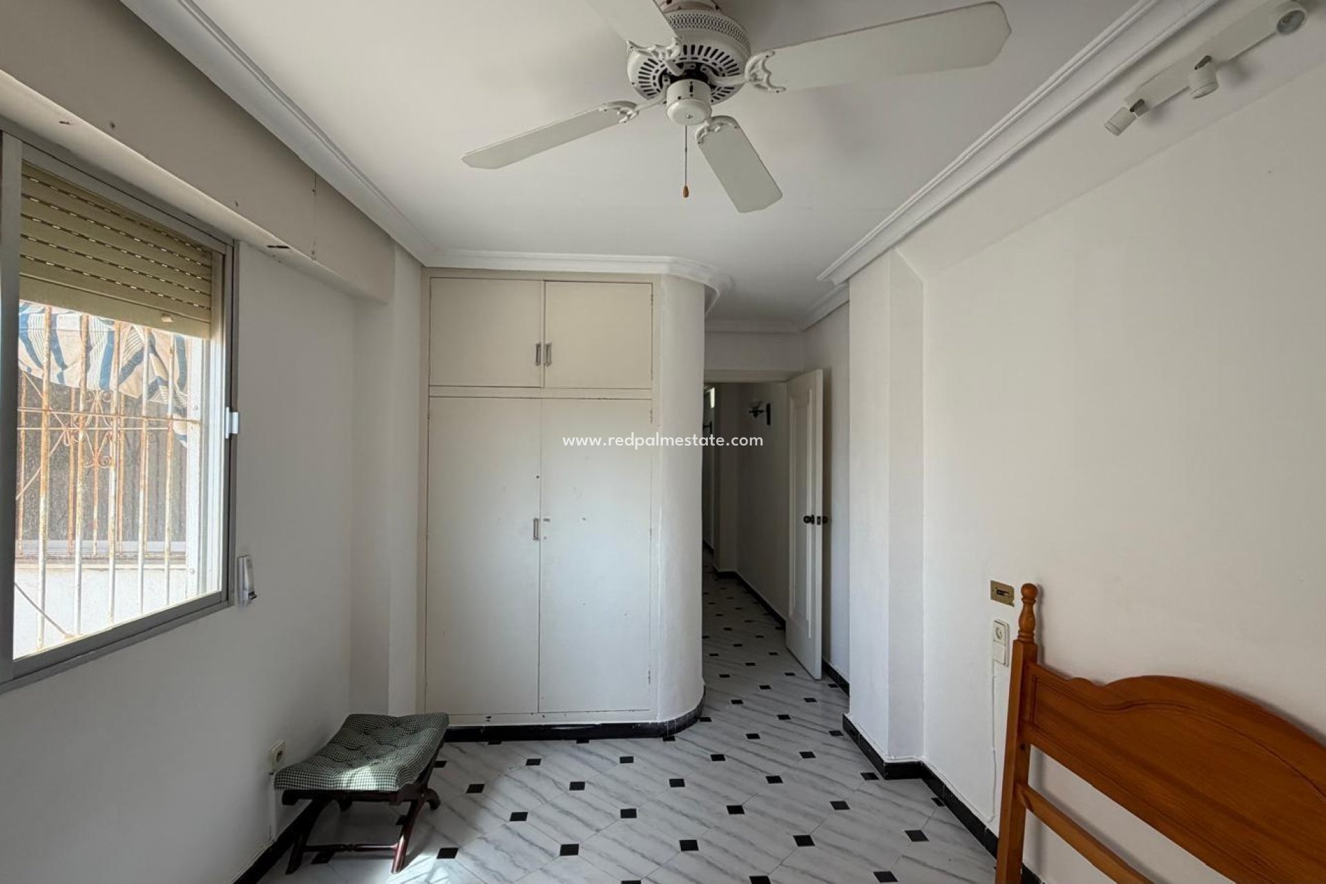 Reventa - Apartamento -
Torrevieja - Centro Torrevieja
