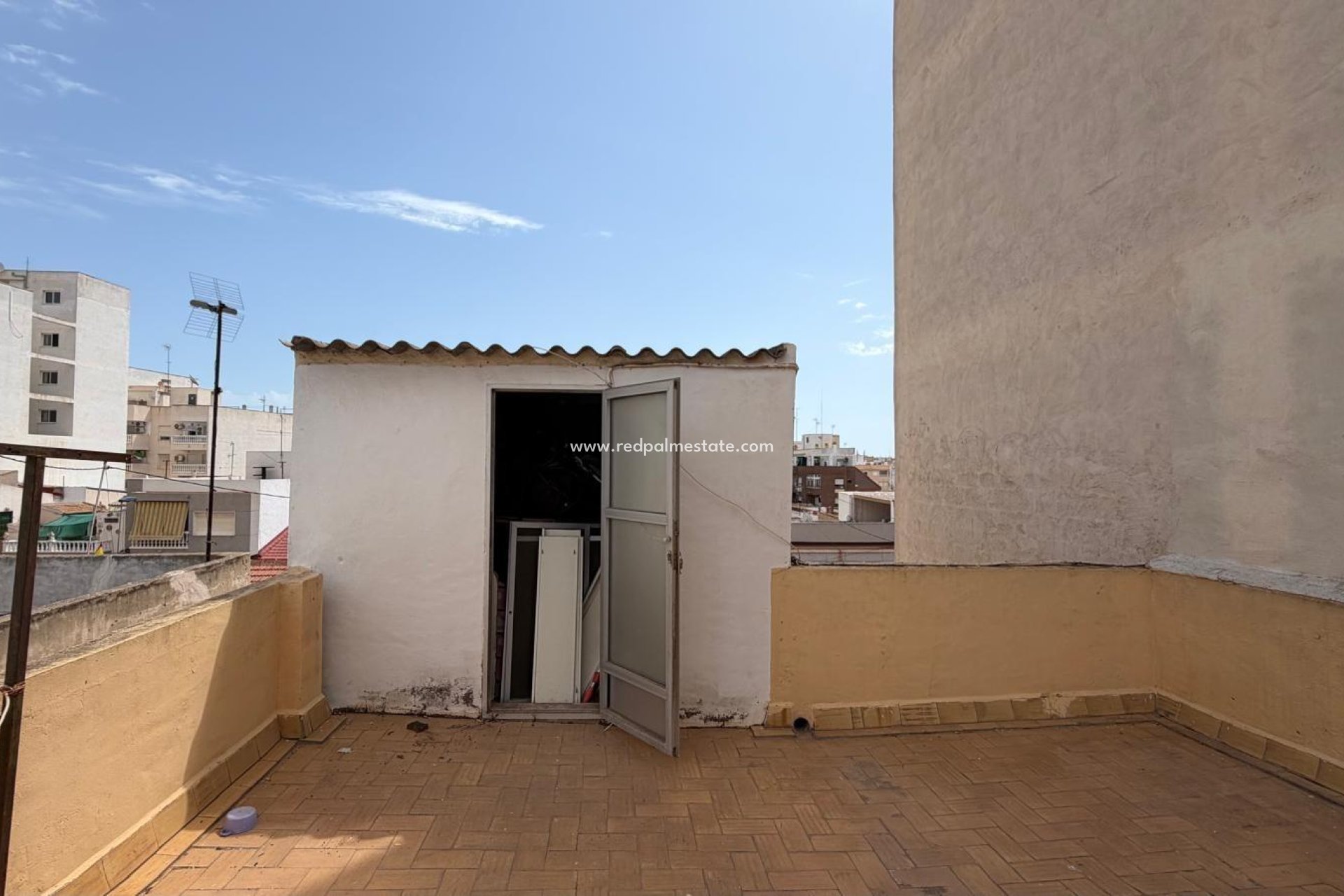 Reventa - Apartamento -
Torrevieja - Centro Torrevieja