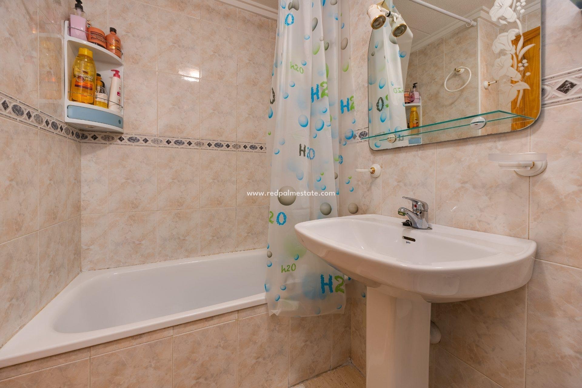 Reventa - Apartamento -
Torrevieja - Centro Torrevieja